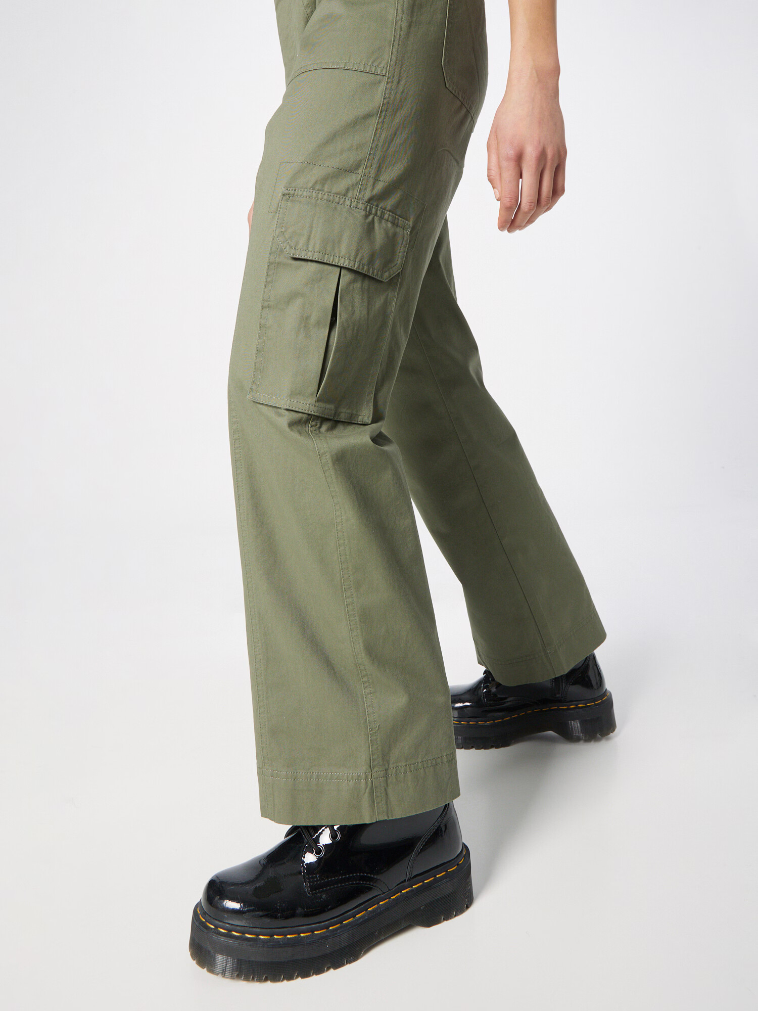 Abercrombie & Fitch Pantaloni cu buzunare verde - Pled.ro