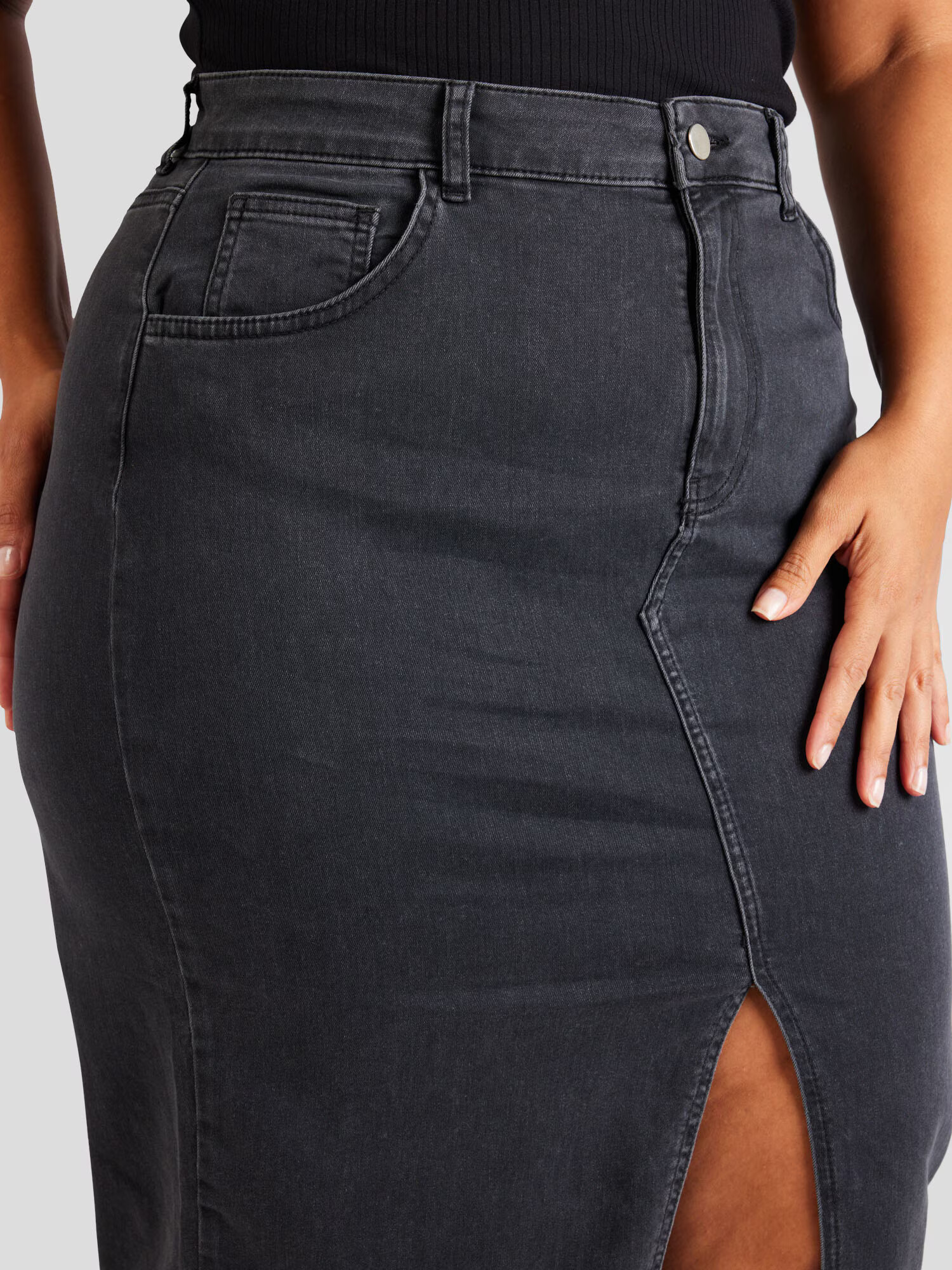 ABOUT YOU Curvy Fustă 'Kim' negru denim - Pled.ro