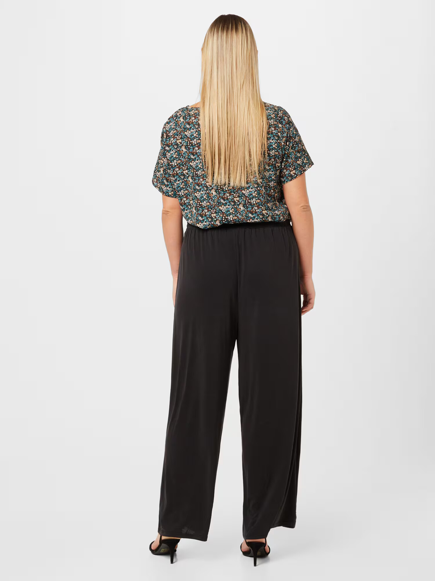 ABOUT YOU Curvy Pantaloni ' Caro ' gri metalic - Pled.ro