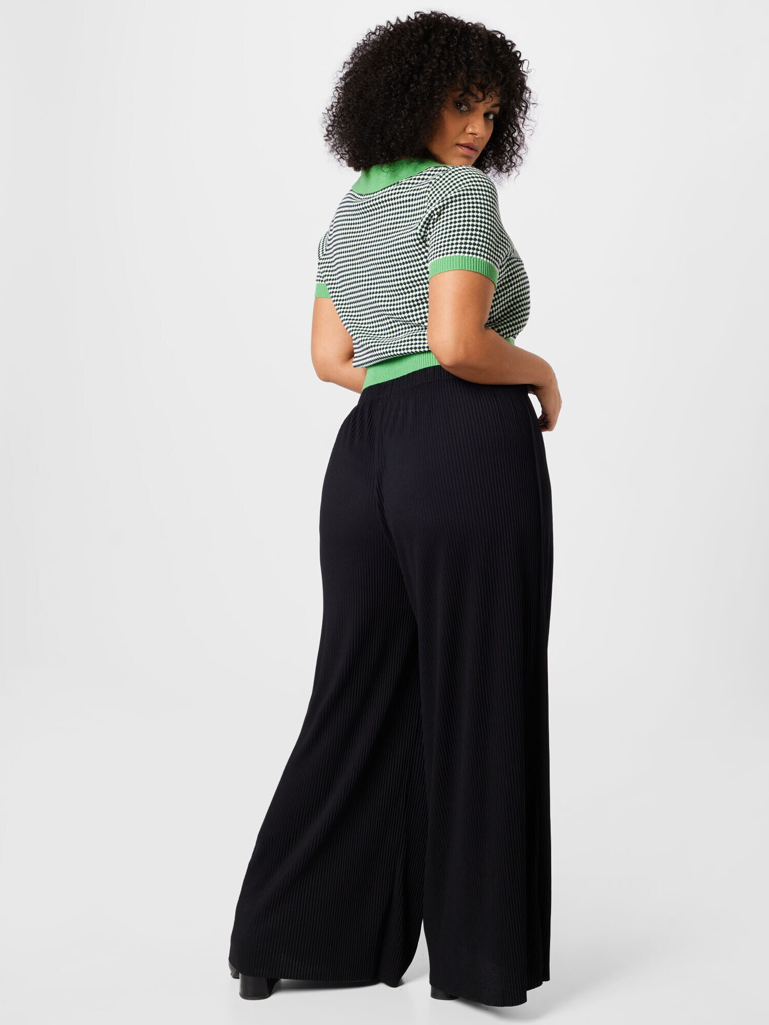 ABOUT YOU Curvy Pantaloni 'Dion' negru - Pled.ro