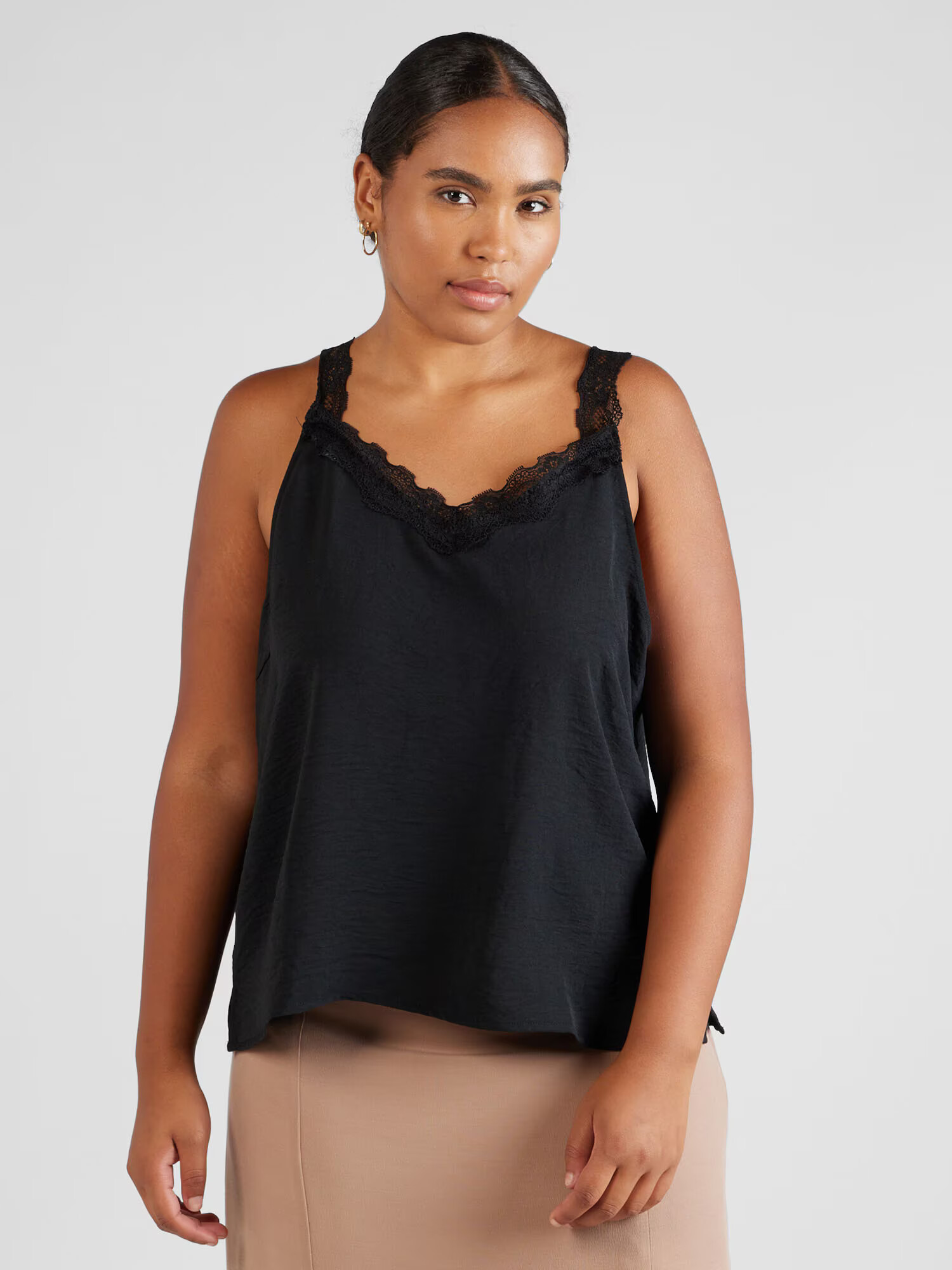 ABOUT YOU Curvy Top 'Melissa' negru - Pled.ro