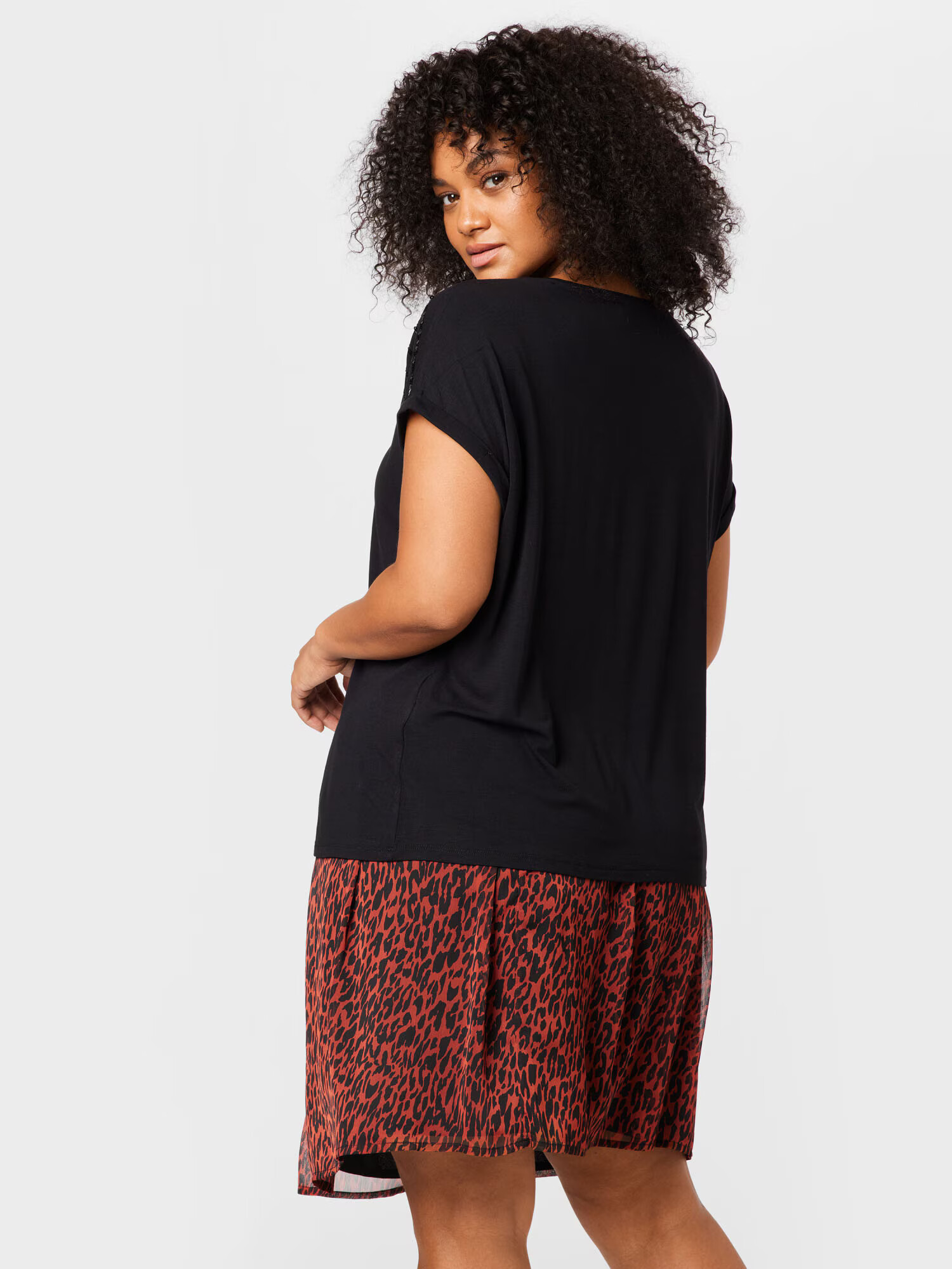 ABOUT YOU Curvy Tricou 'Denise' negru - Pled.ro