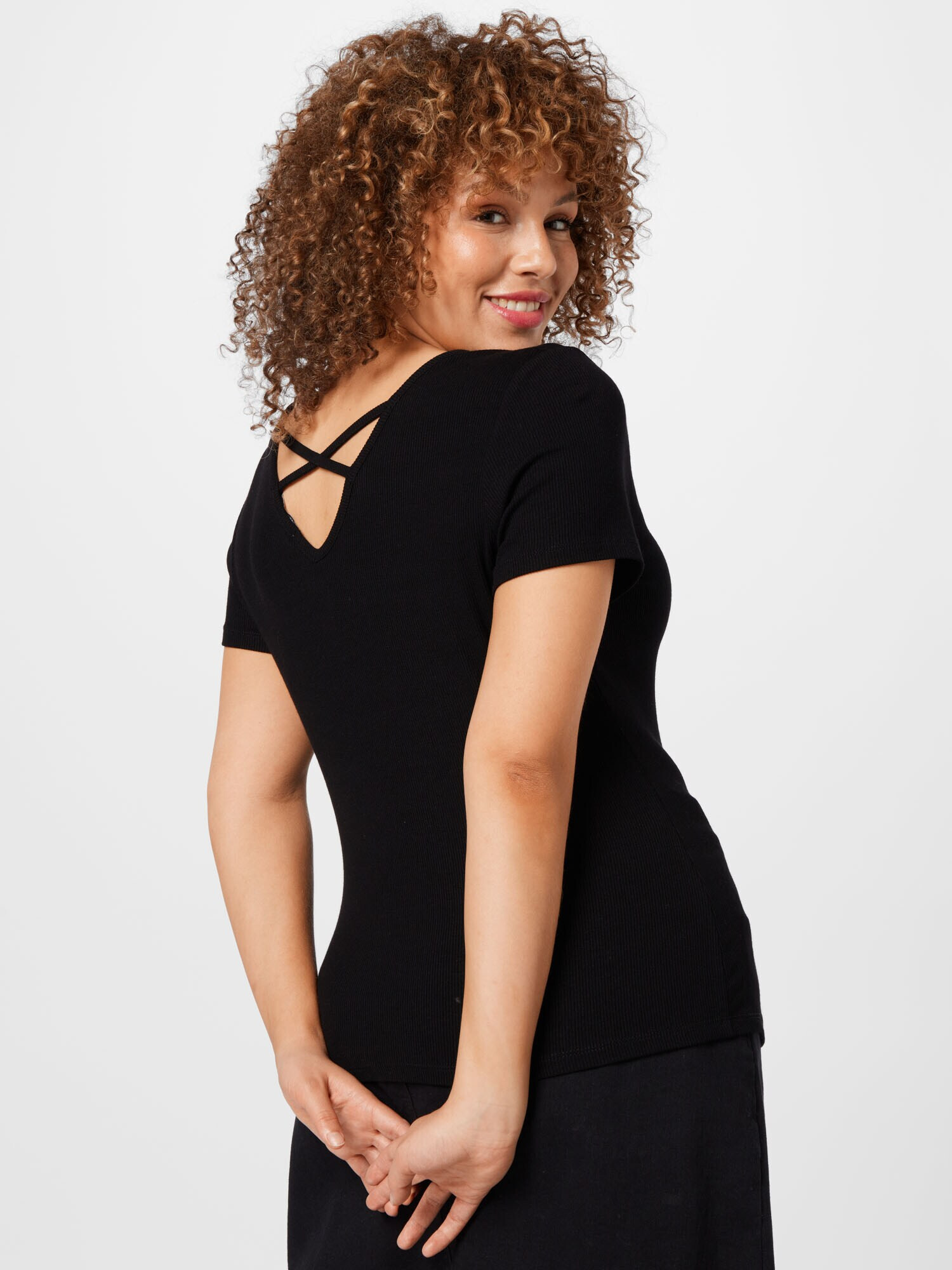 ABOUT YOU Curvy Tricou 'Georgia' negru - Pled.ro