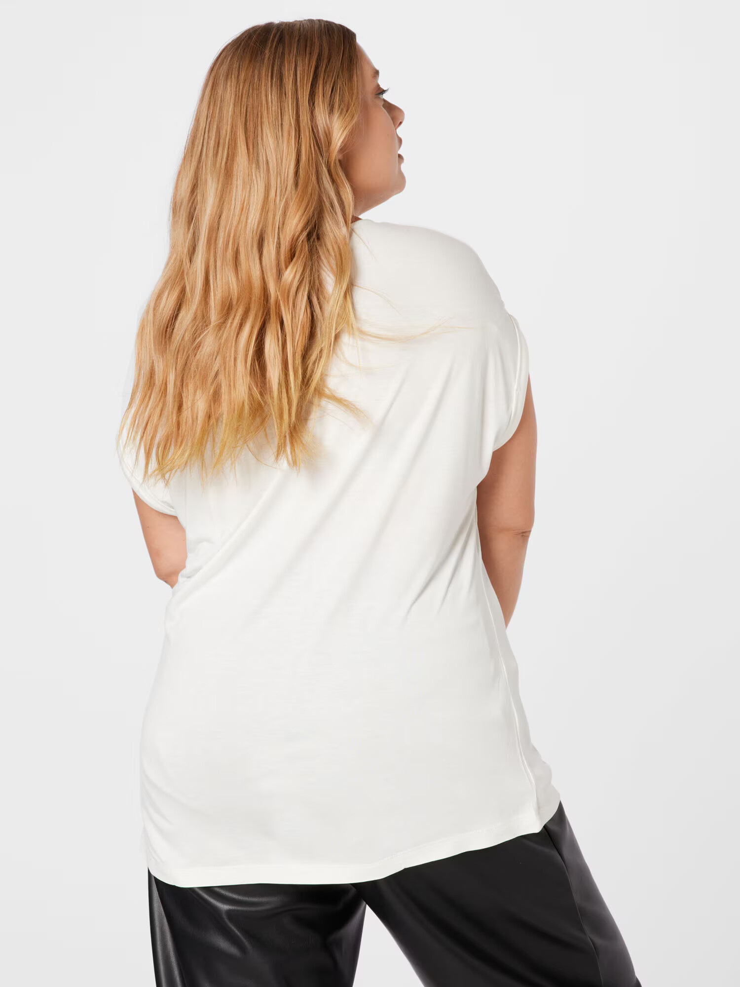 ABOUT YOU Curvy Tricou 'Maja' negru / alb - Pled.ro