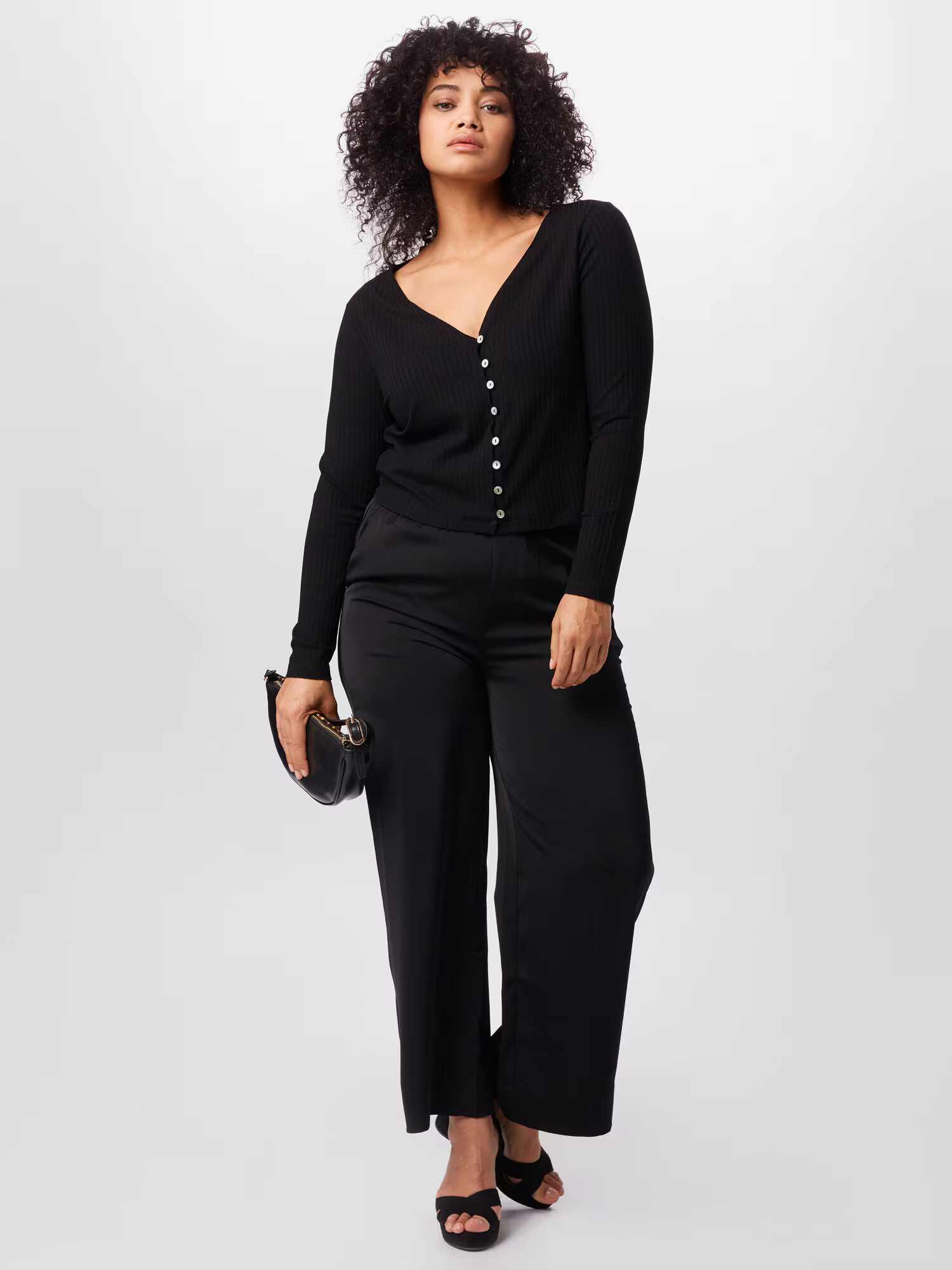 ABOUT YOU Curvy Tricou 'Selena' negru - Pled.ro