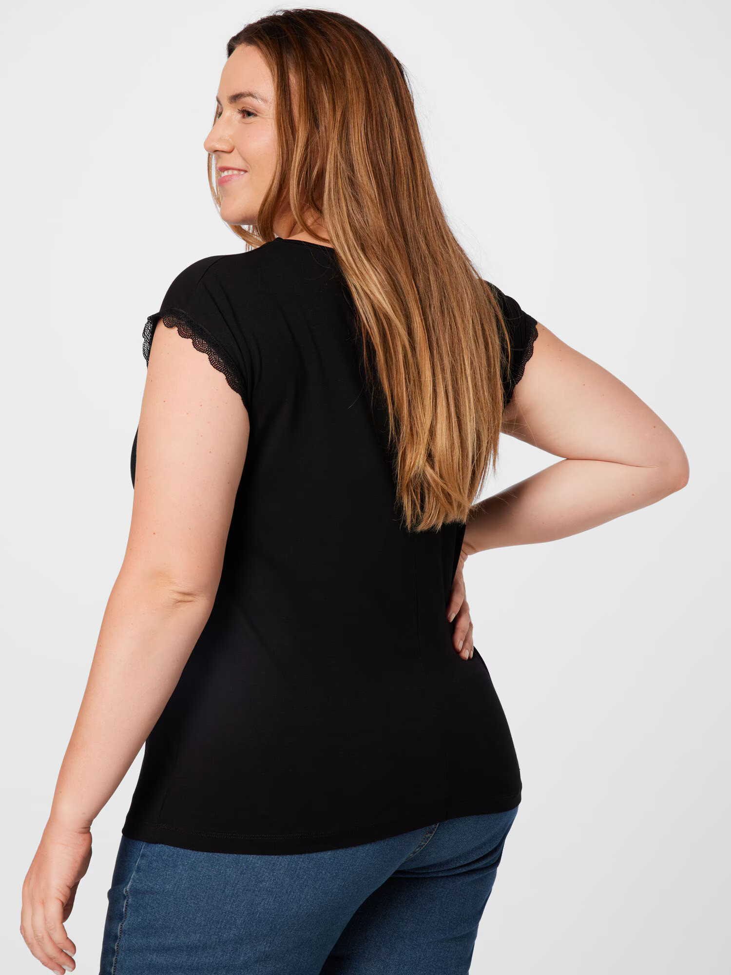 ABOUT YOU Curvy Tricou 'Therese' negru - Pled.ro