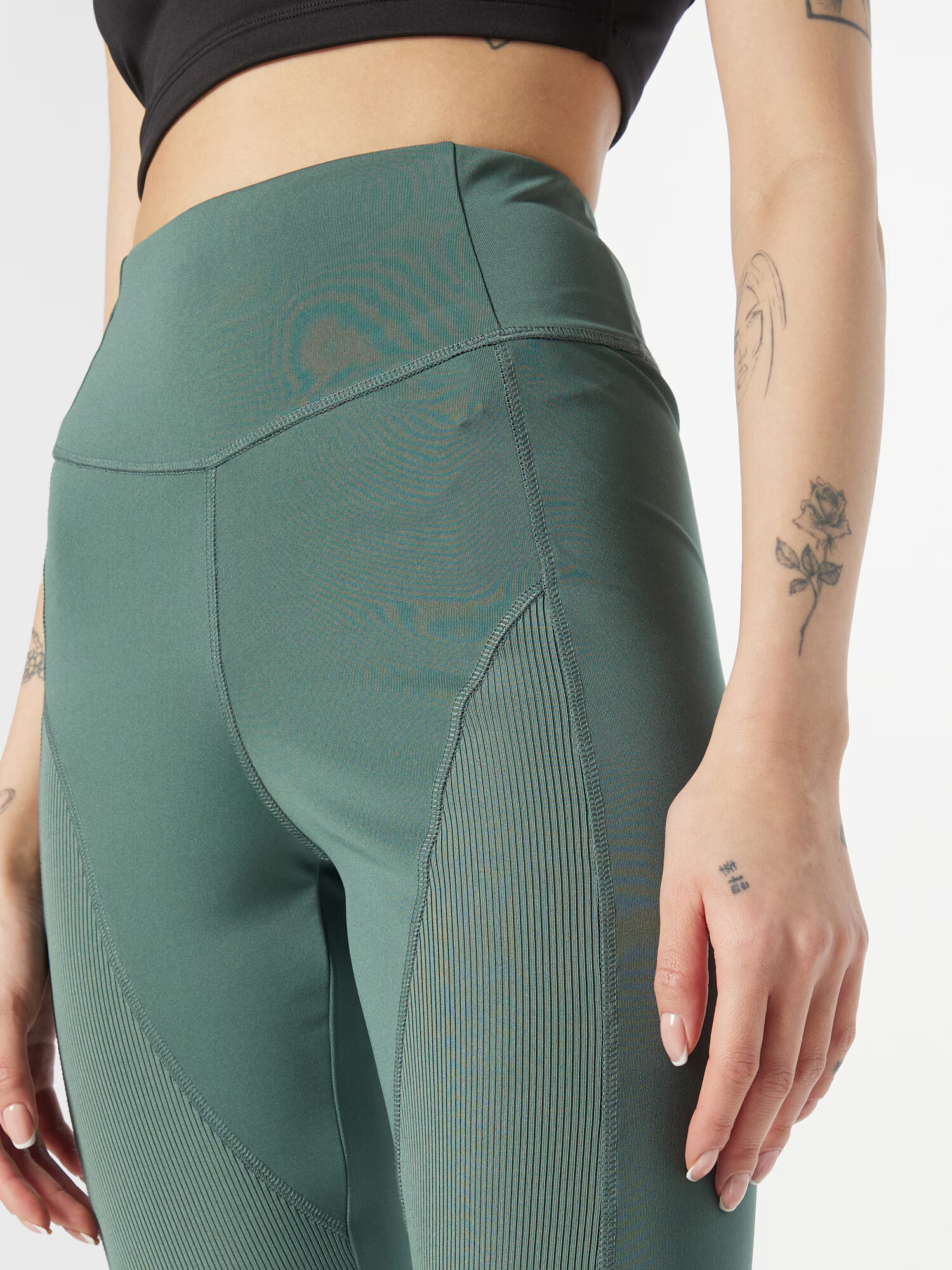 ABOUT YOU Pantaloni sport 'Lulu' verde mentă - Pled.ro