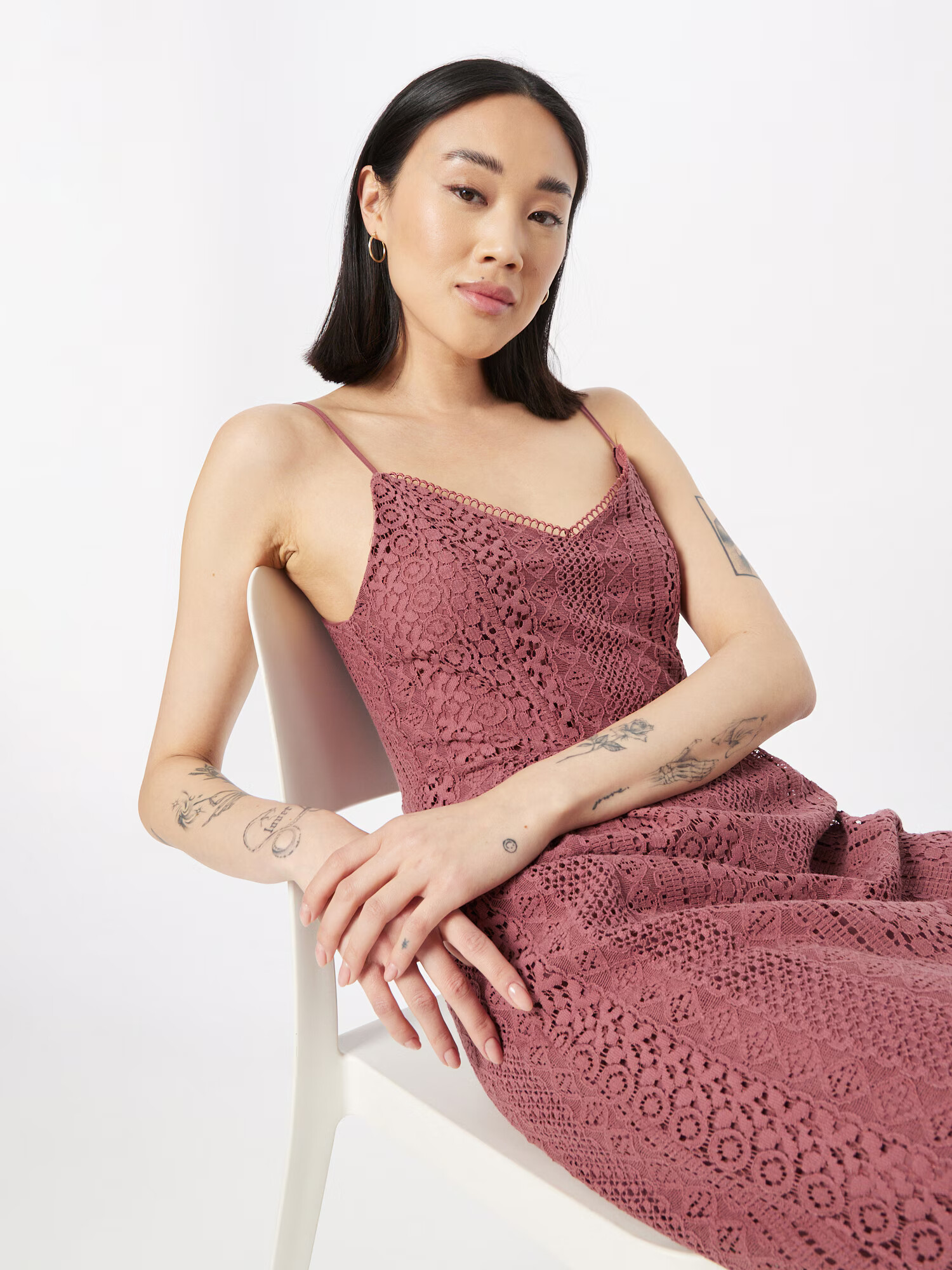 ABOUT YOU Rochie 'Constance' rosé - Pled.ro