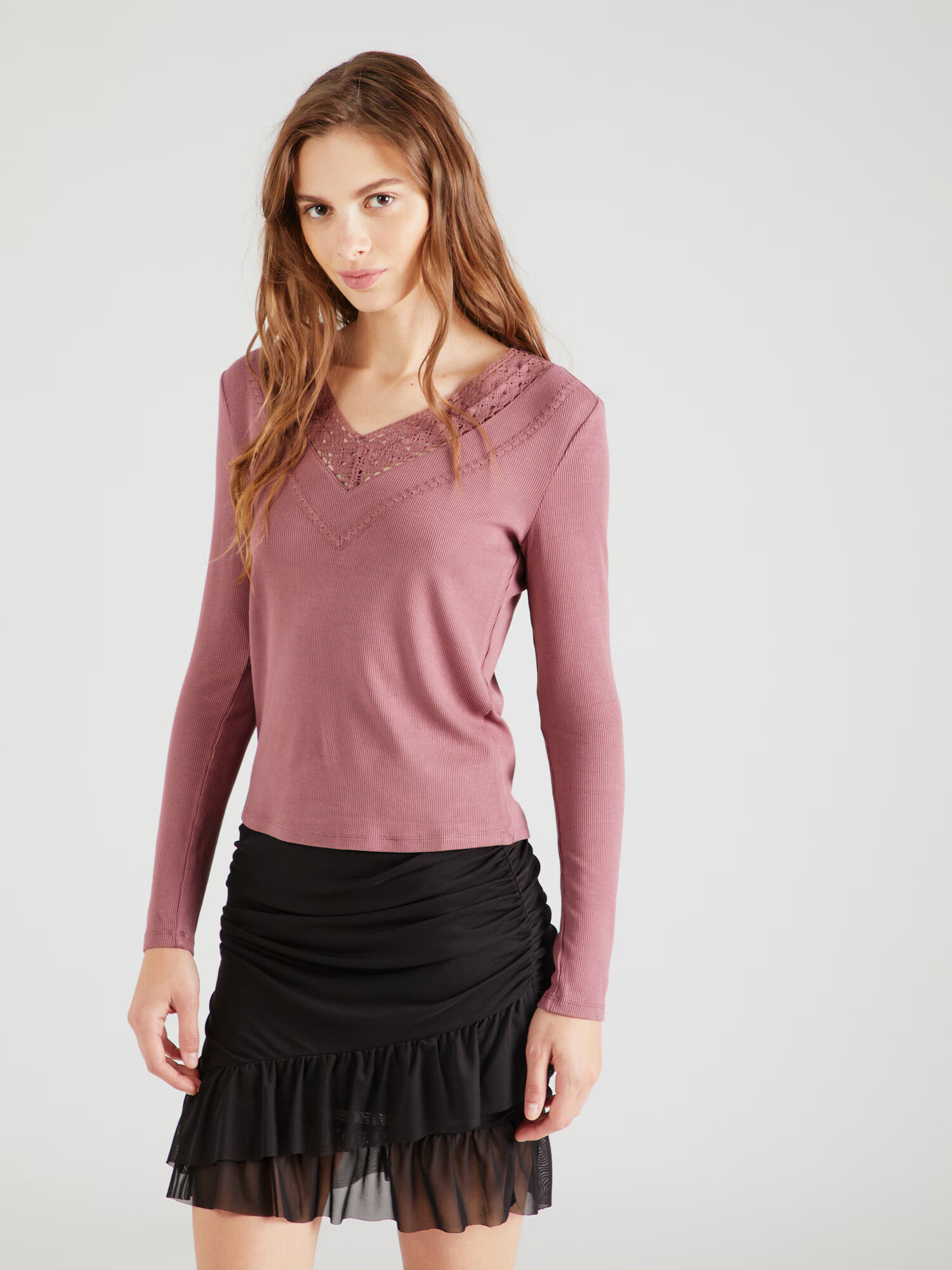 ABOUT YOU Tricou 'Ellen' rosé - Pled.ro