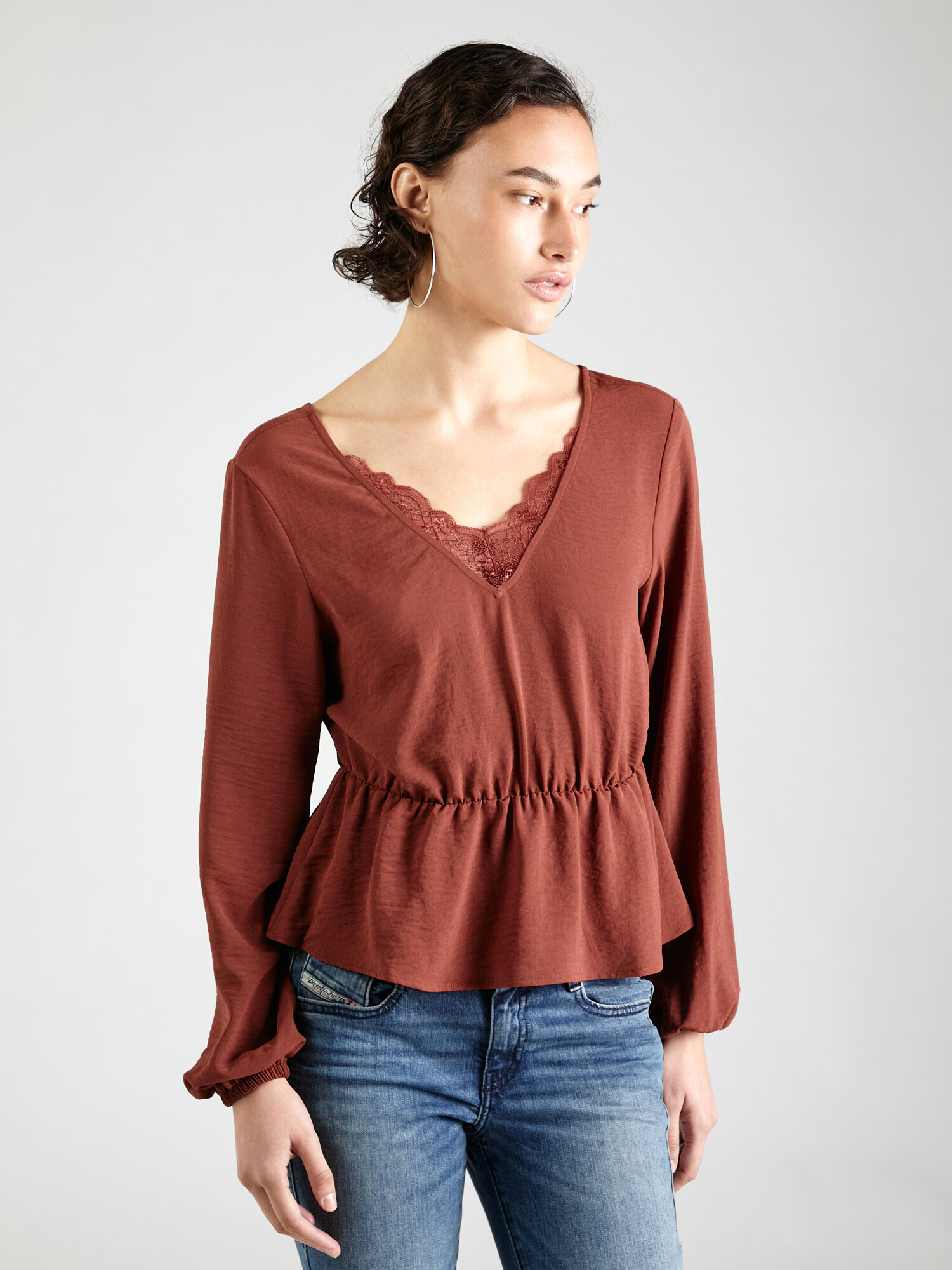 ABOUT YOU Tunica 'Ivana Blouse' maro - Pled.ro