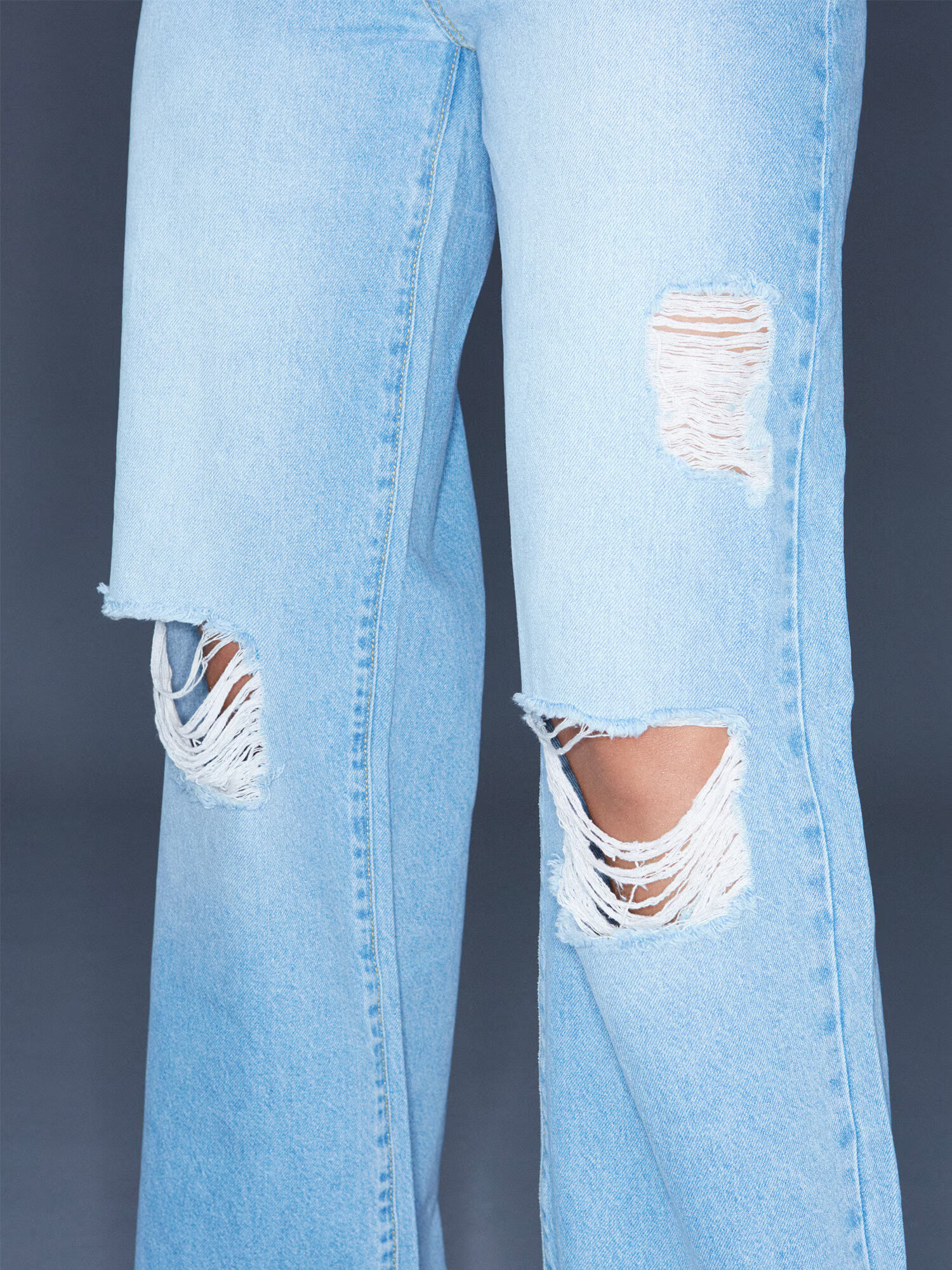 ABOUT YOU x Antonia Jeans 'Tara' albastru denim - Pled.ro