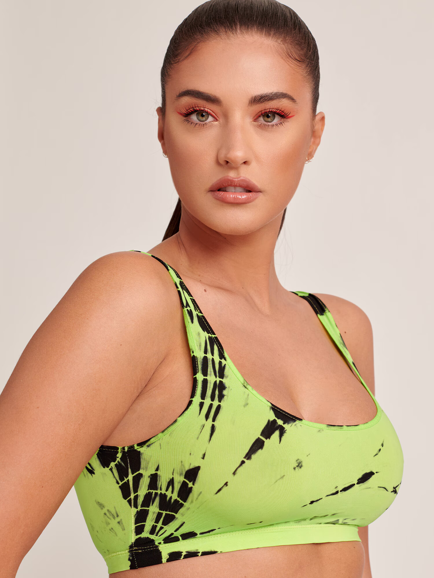 ABOUT YOU x Antonia Top 'Elea' galben neon / negru - Pled.ro