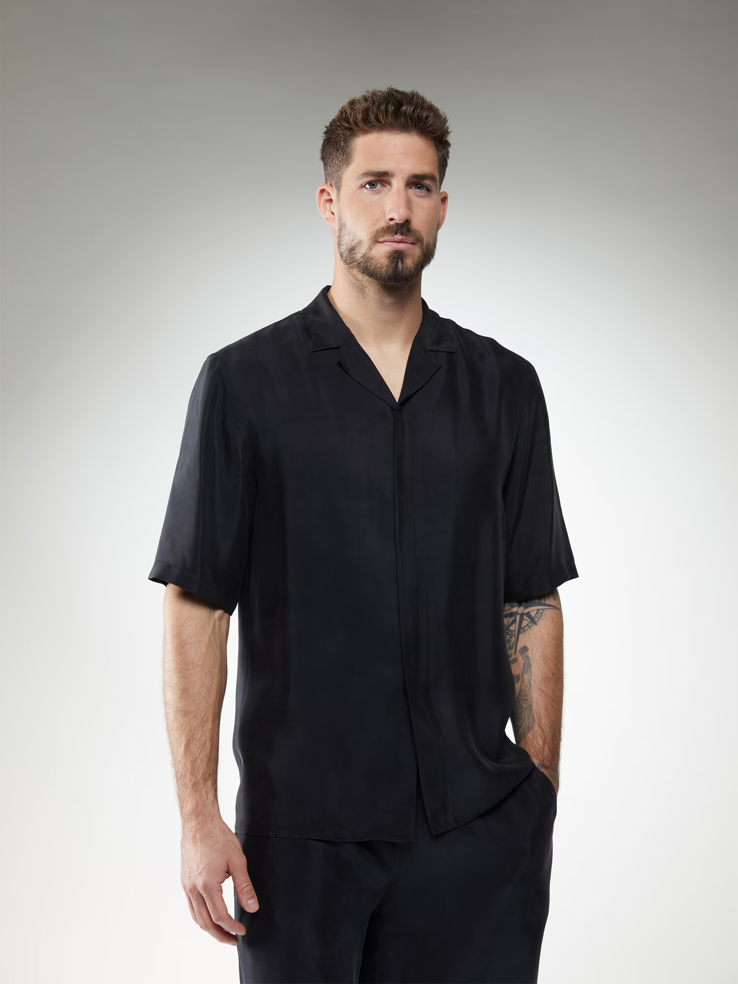 ABOUT YOU x Kevin Trapp Tricou 'Tizian' negru - Pled.ro