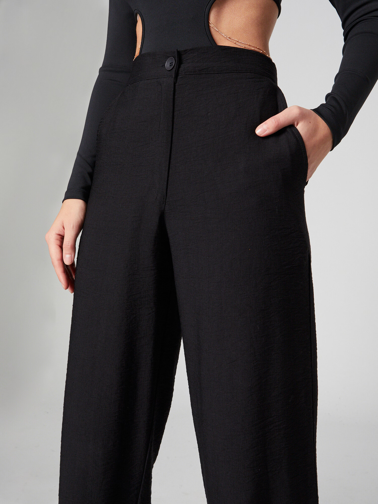 millane Pantaloni 'Merle' negru - Pled.ro