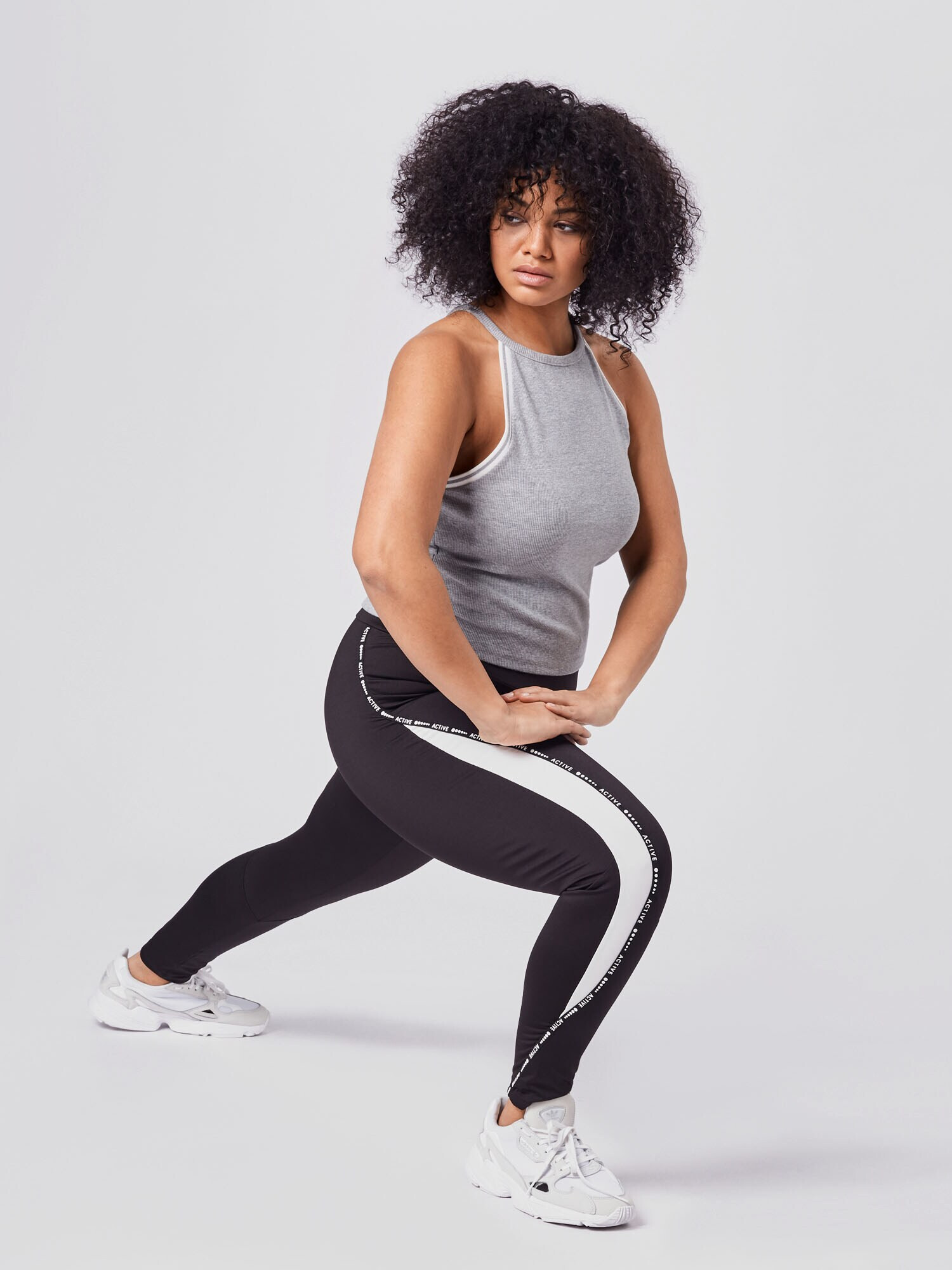 Active by Zizzi Pantaloni sport 'Selena' negru / alb - Pled.ro