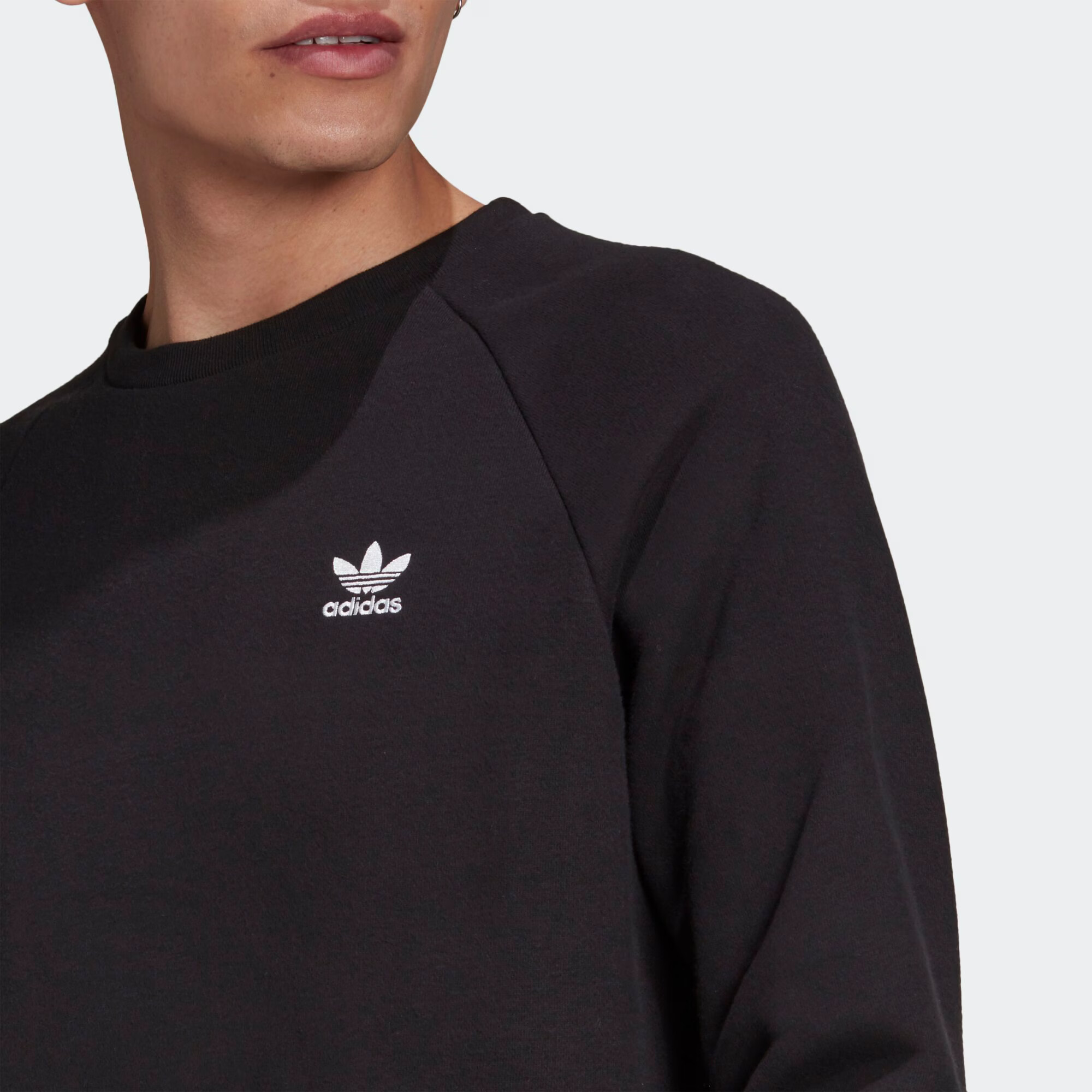 ADIDAS ORIGINALS Bluză de molton 'Adicolor Essentials Trefoil' negru / alb - Pled.ro