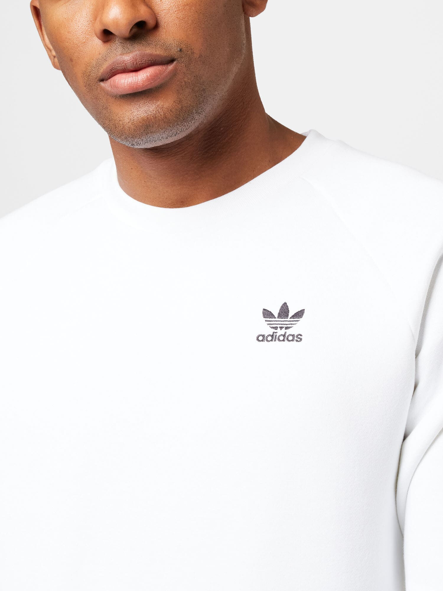 ADIDAS ORIGINALS Bluză de molton 'Trefoil Essentials ' negru / alb - Pled.ro