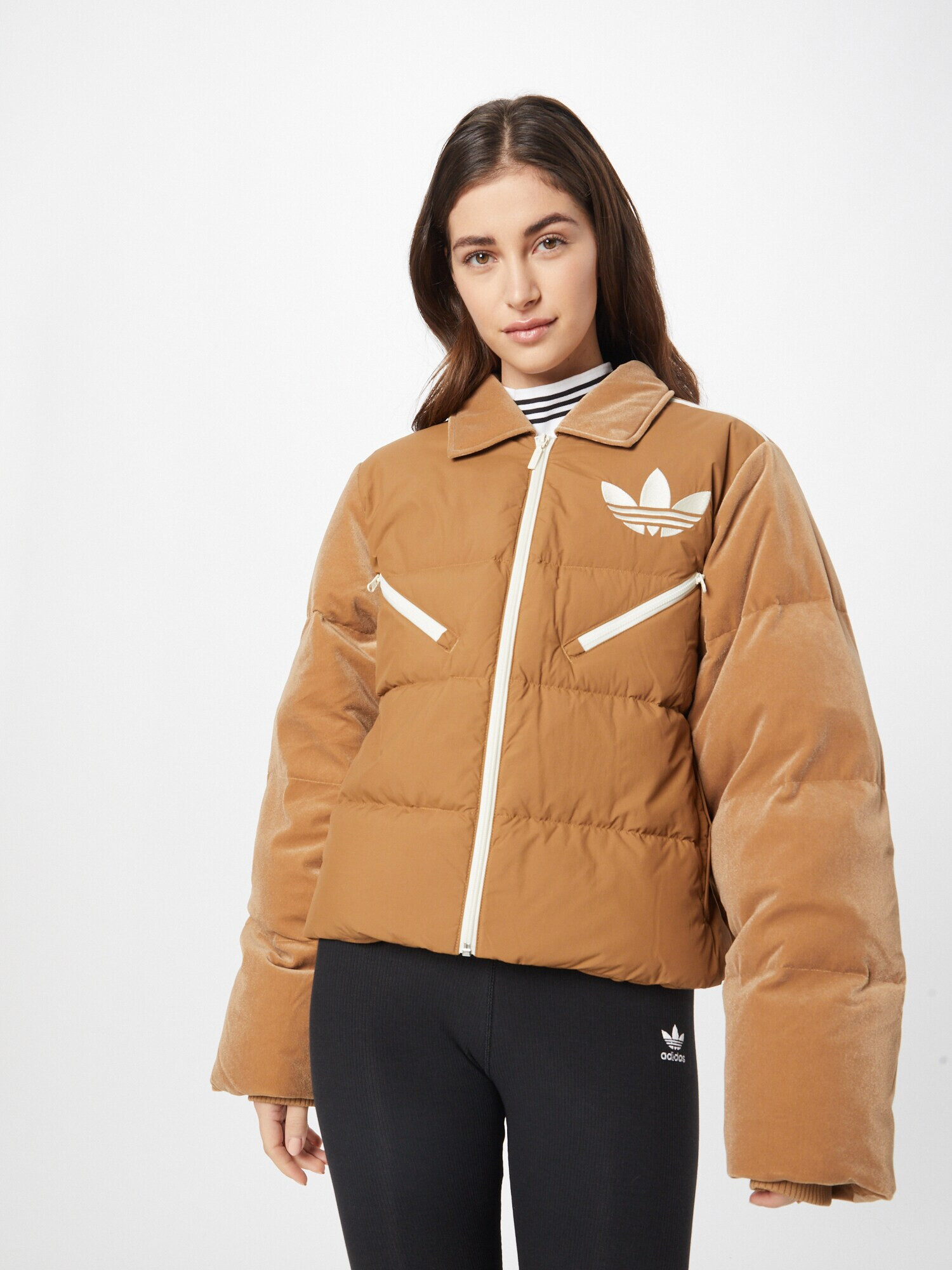 ADIDAS ORIGINALS Geacă de iarnă maro deschis / alb - Pled.ro