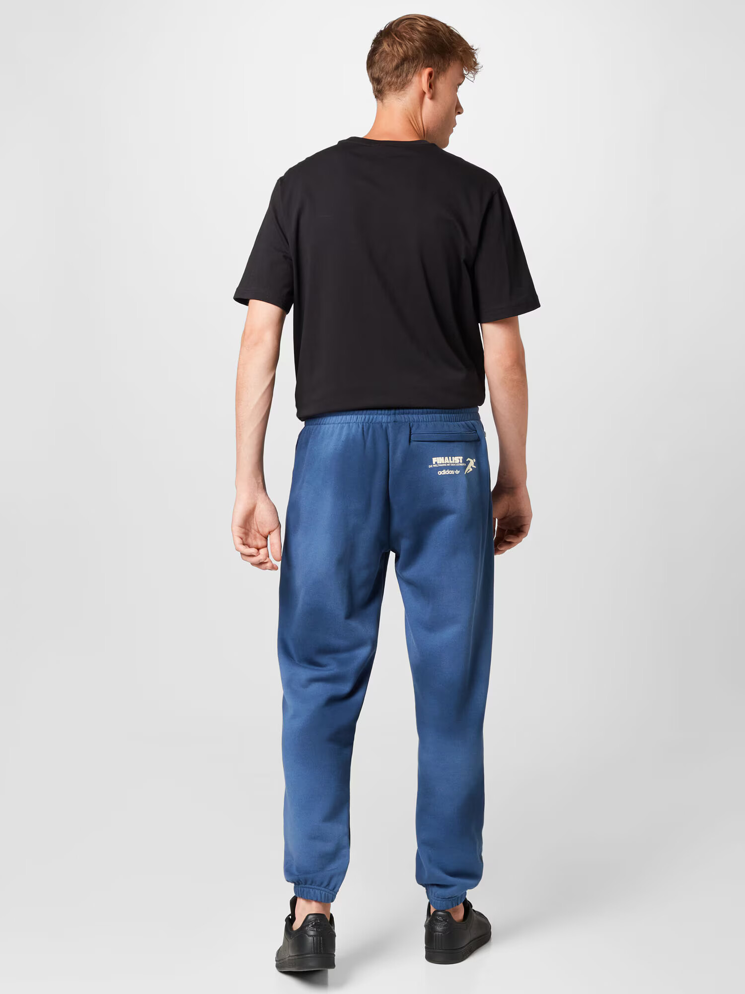 ADIDAS ORIGINALS Pantaloni 'Graphics Mellow Ride Club' bleumarin / alb - Pled.ro