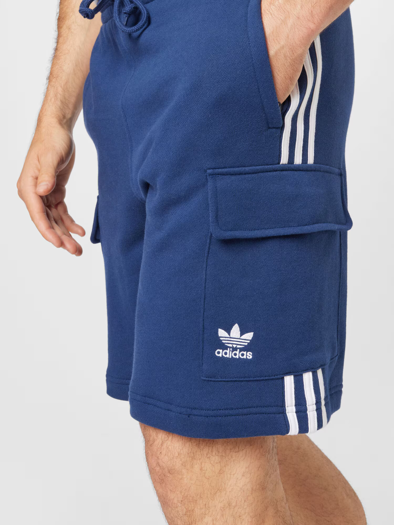 ADIDAS ORIGINALS Pantaloni cu buzunare 'Adicolor Classics 3-Stripes ' albastru cobalt / alb - Pled.ro