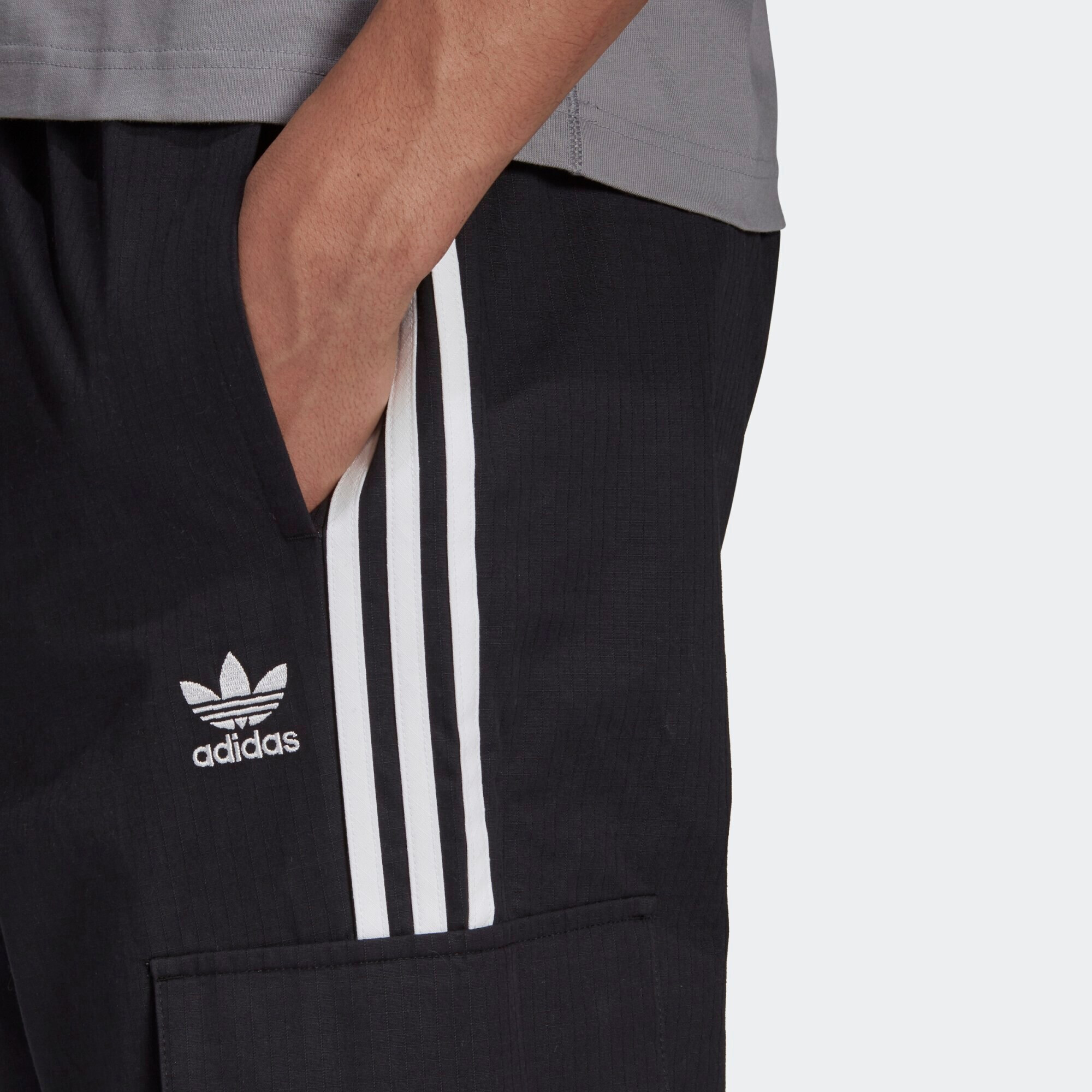 ADIDAS ORIGINALS Pantaloni cu buzunare negru / alb - Pled.ro