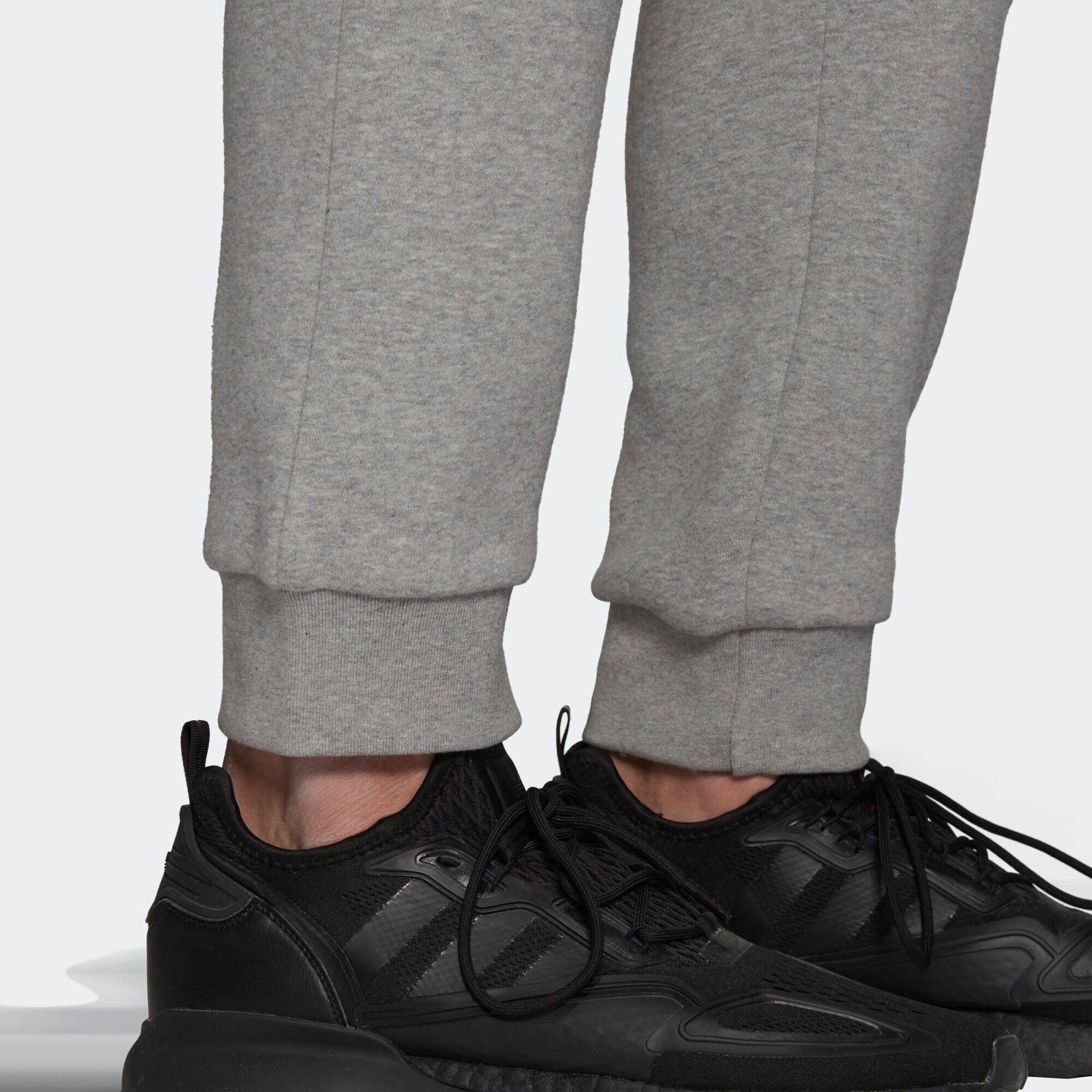 ADIDAS ORIGINALS Pantaloni 'Adicolor Essentials Trefoil' gri amestecat / alb - Pled.ro