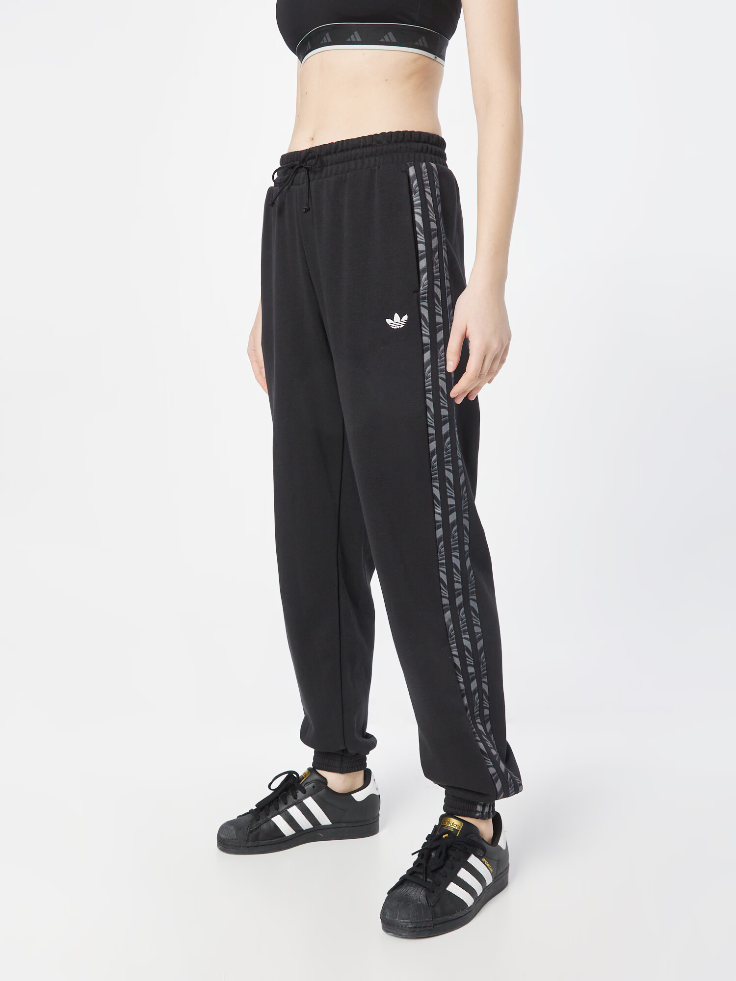 ADIDAS ORIGINALS Pantaloni 'Abstract Animal Print' gri amestecat / negru / alb - Pled.ro