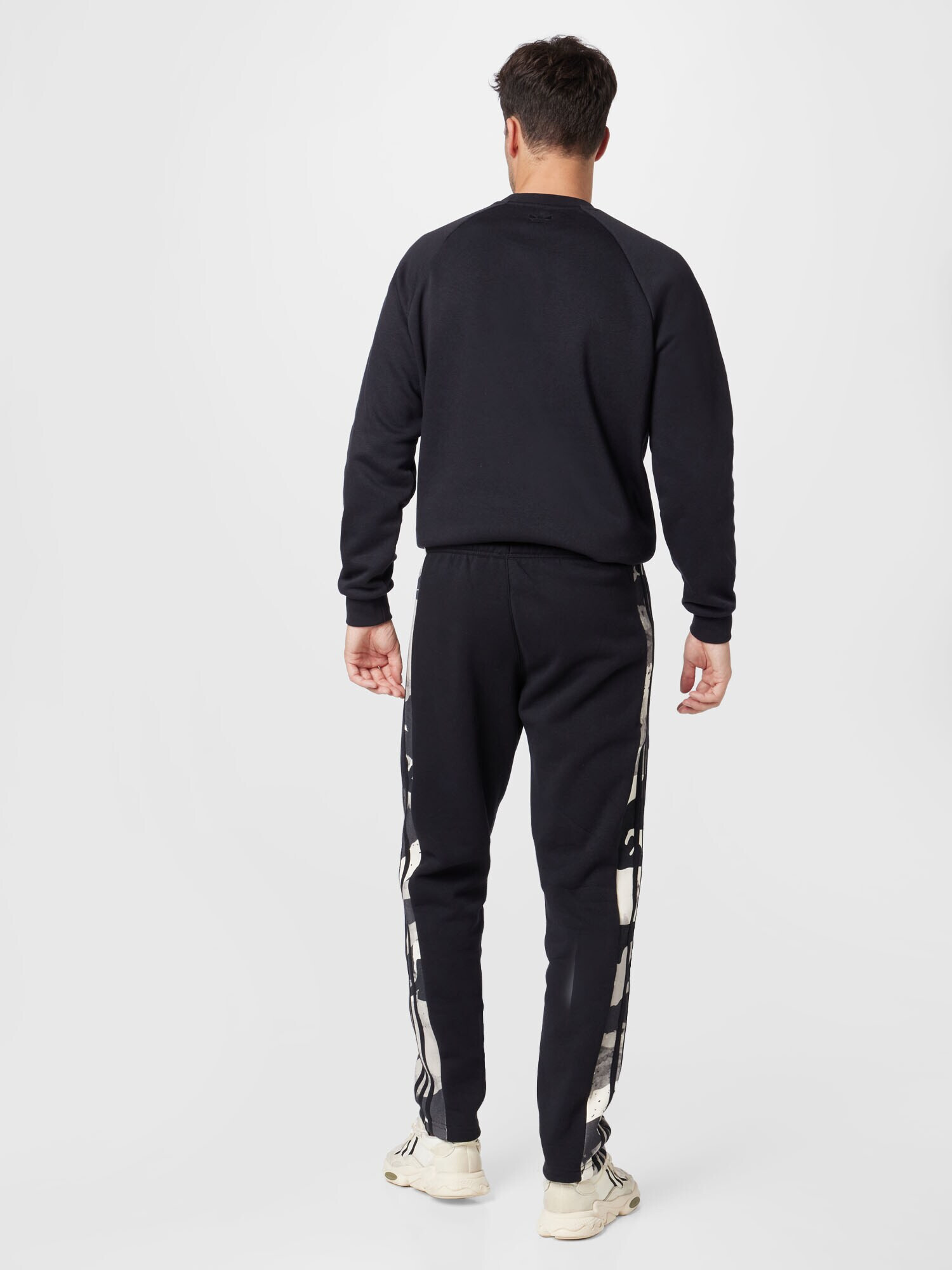 ADIDAS ORIGINALS Pantaloni 'Camo Series Sweat' gri închis / negru / alb - Pled.ro