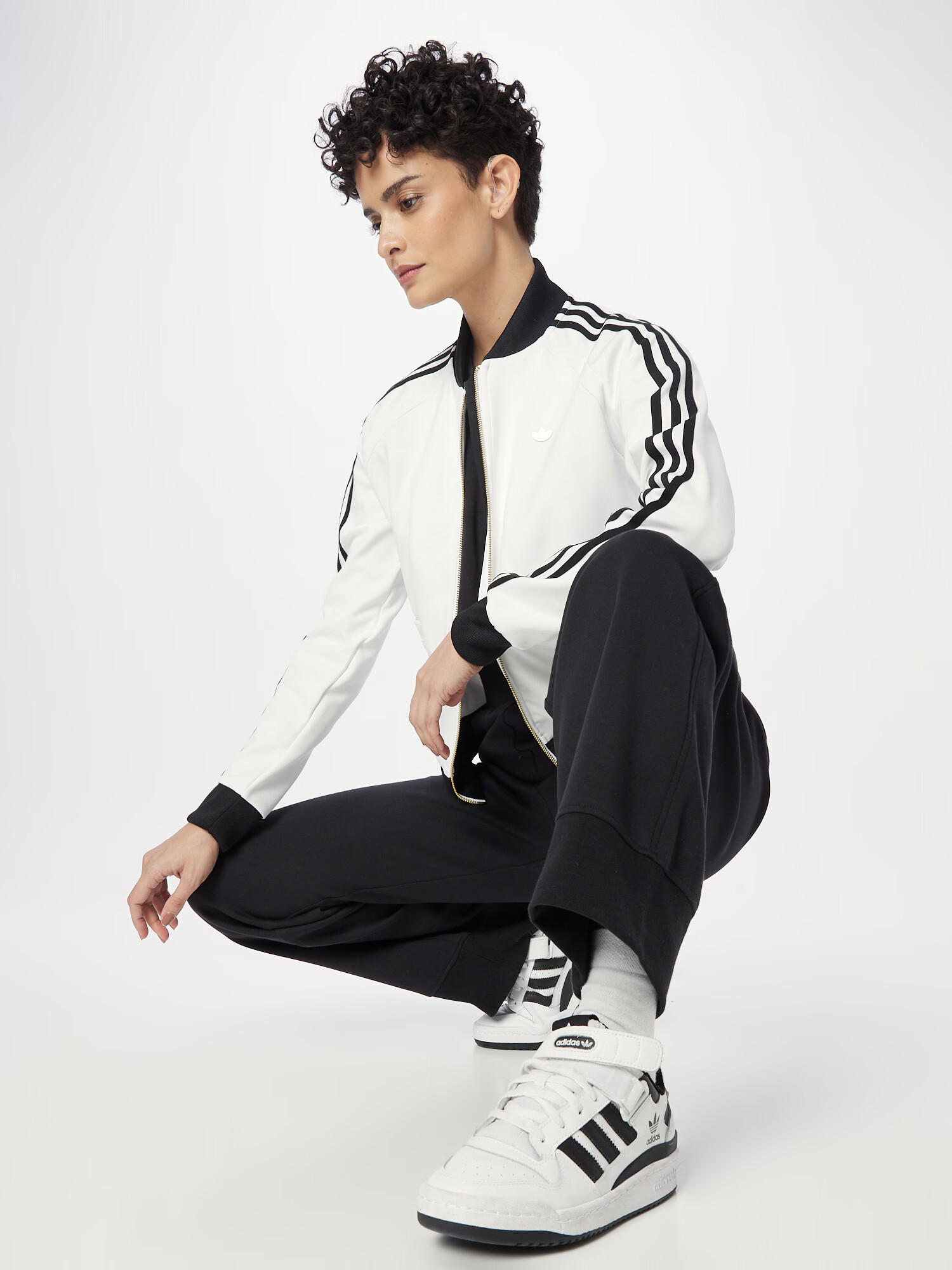 ADIDAS ORIGINALS Pantaloni 'Premium Essentials' negru - Pled.ro