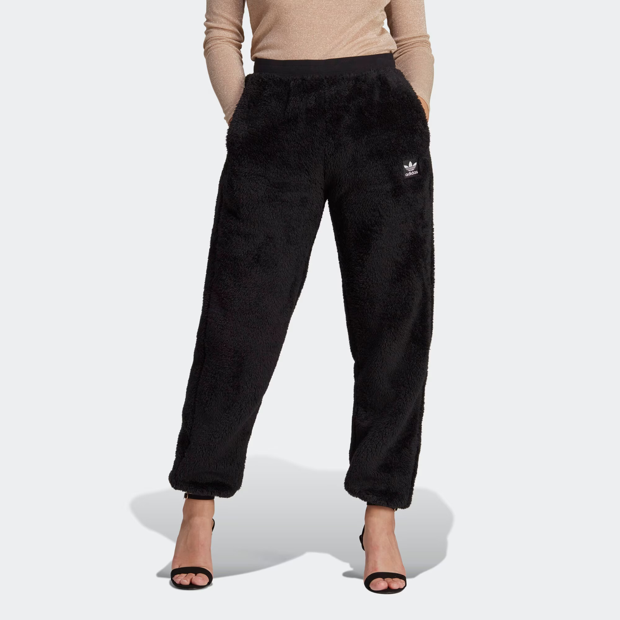 ADIDAS ORIGINALS Pantaloni 'Essentials+ Fluffy Teddy' negru / alb - Pled.ro