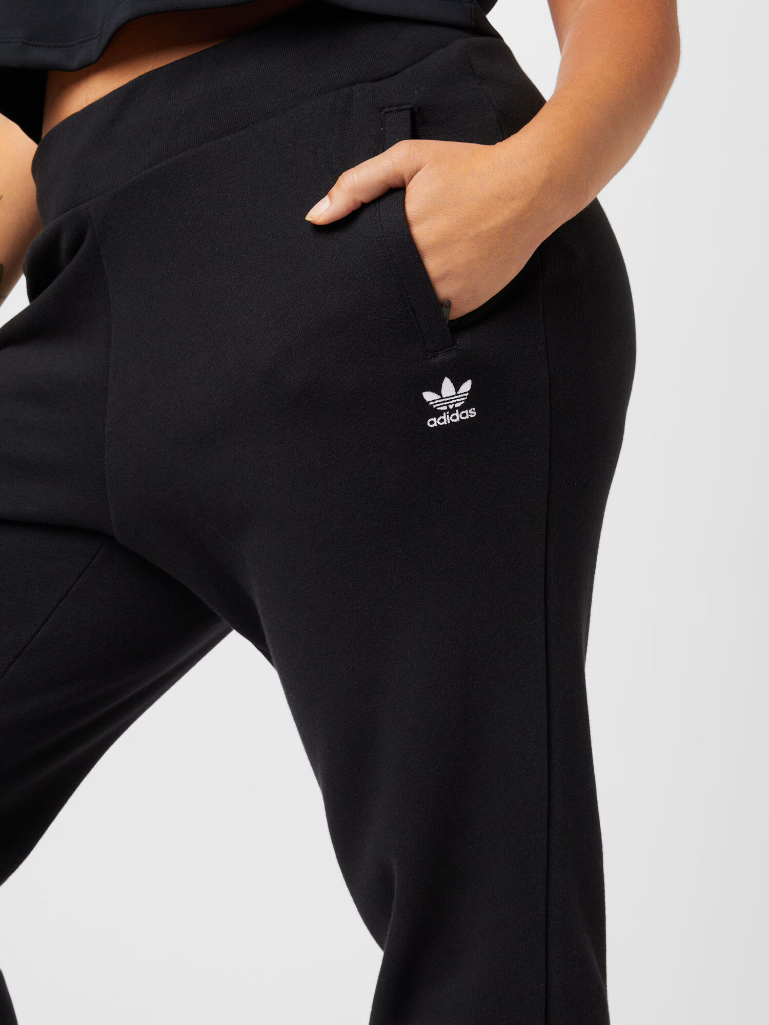 ADIDAS ORIGINALS Pantaloni 'Adicolor Essentials ' negru / alb - Pled.ro