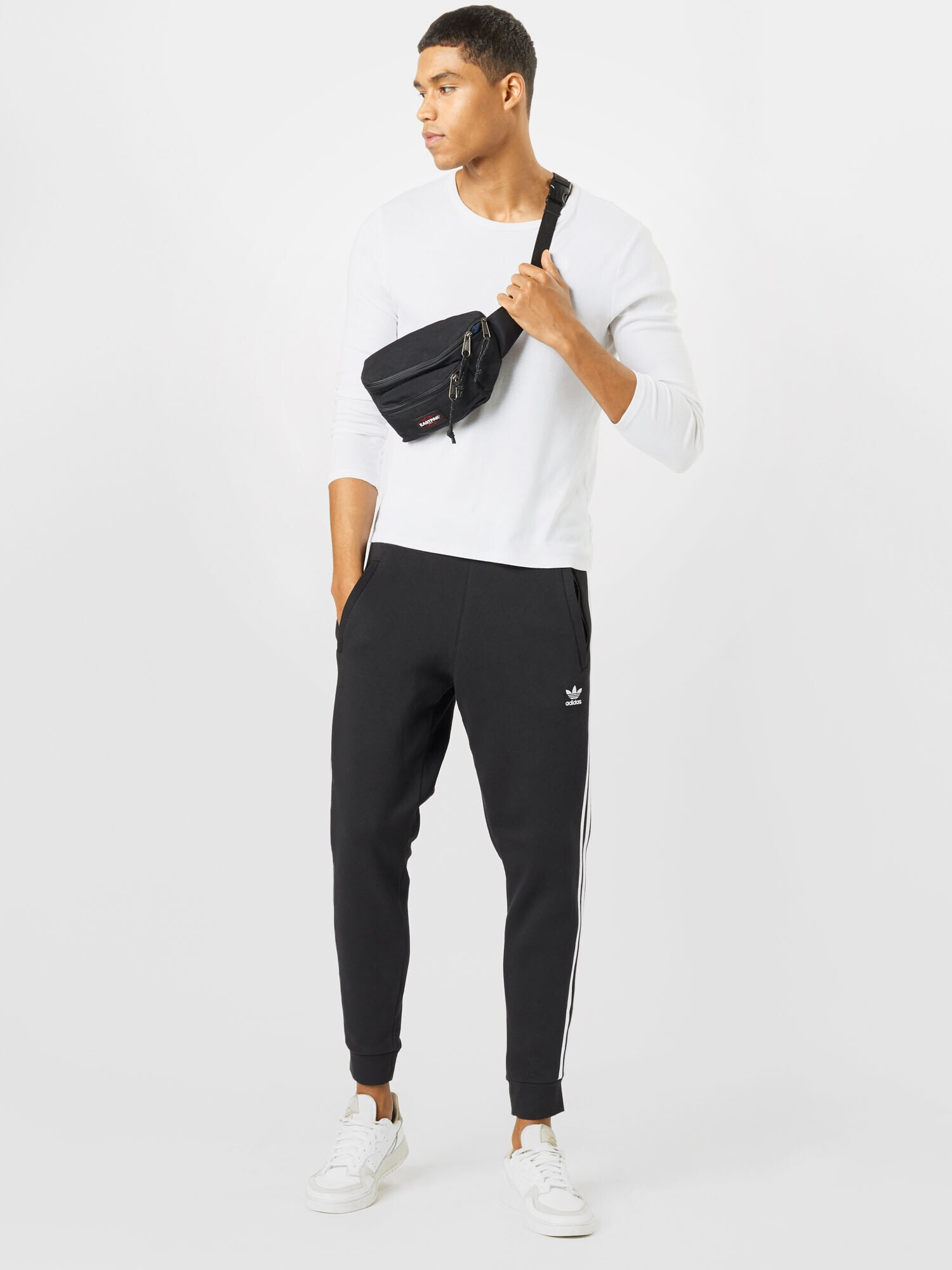 ADIDAS ORIGINALS Pantaloni negru / alb - Pled.ro