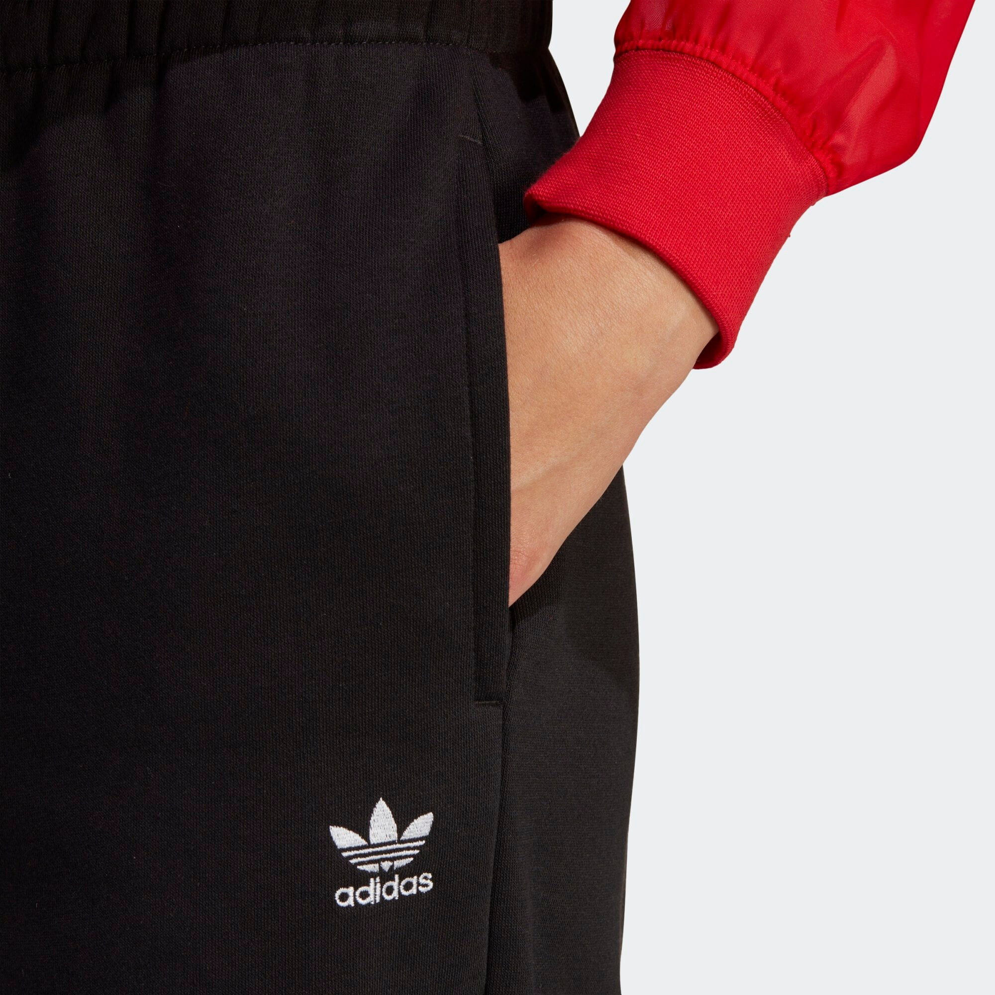 ADIDAS ORIGINALS Pantaloni 'Essentials Fleece' negru / alb - Pled.ro