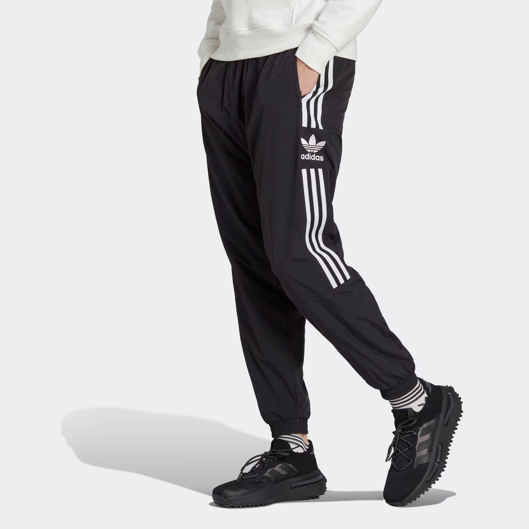 ADIDAS ORIGINALS Pantaloni 'Adicolor Classics Trefoil' negru / alb - Pled.ro