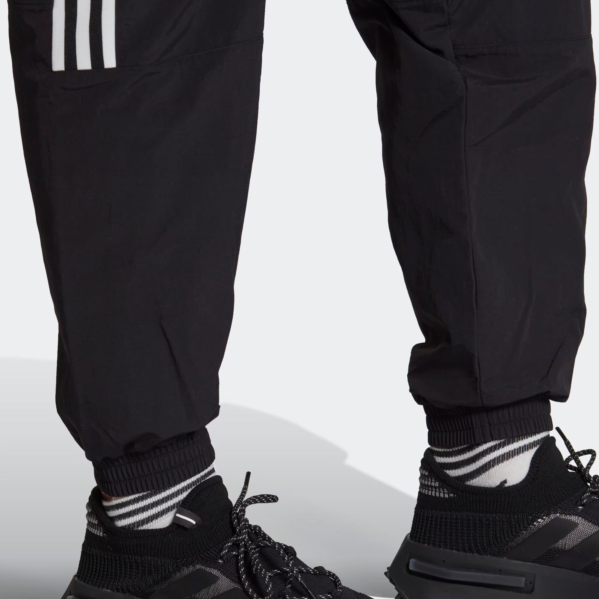 ADIDAS ORIGINALS Pantaloni 'Adicolor Classics Trefoil' negru / alb - Pled.ro