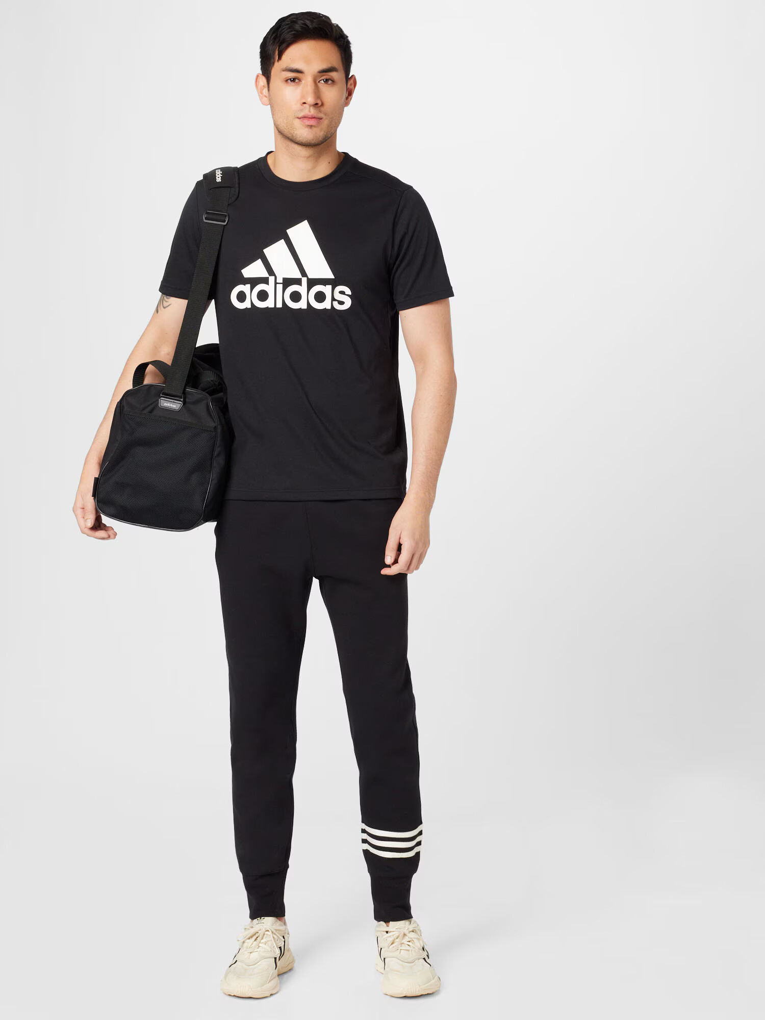 ADIDAS ORIGINALS Pantaloni 'Adicolor Neuclassics' negru / alb - Pled.ro