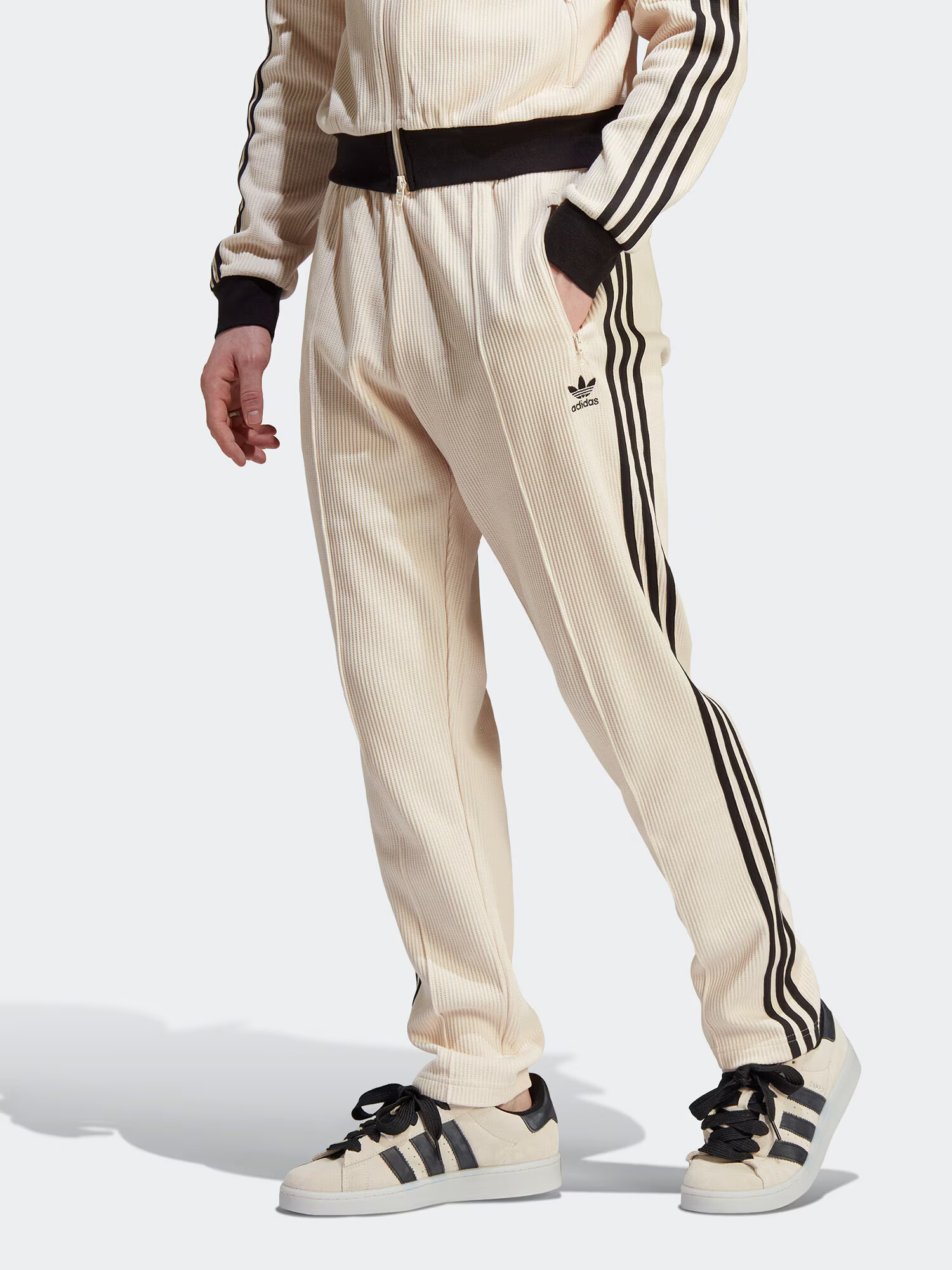 ADIDAS ORIGINALS Pantaloni 'Adicolor Classics Waffle Beckenbauer' negru / alb lână - Pled.ro