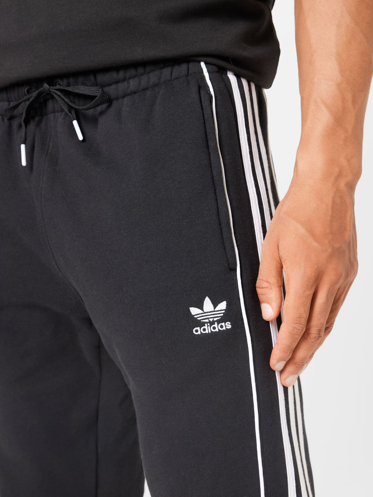 ADIDAS ORIGINALS Pantaloni 'Rekive' negru / alb - Pled.ro