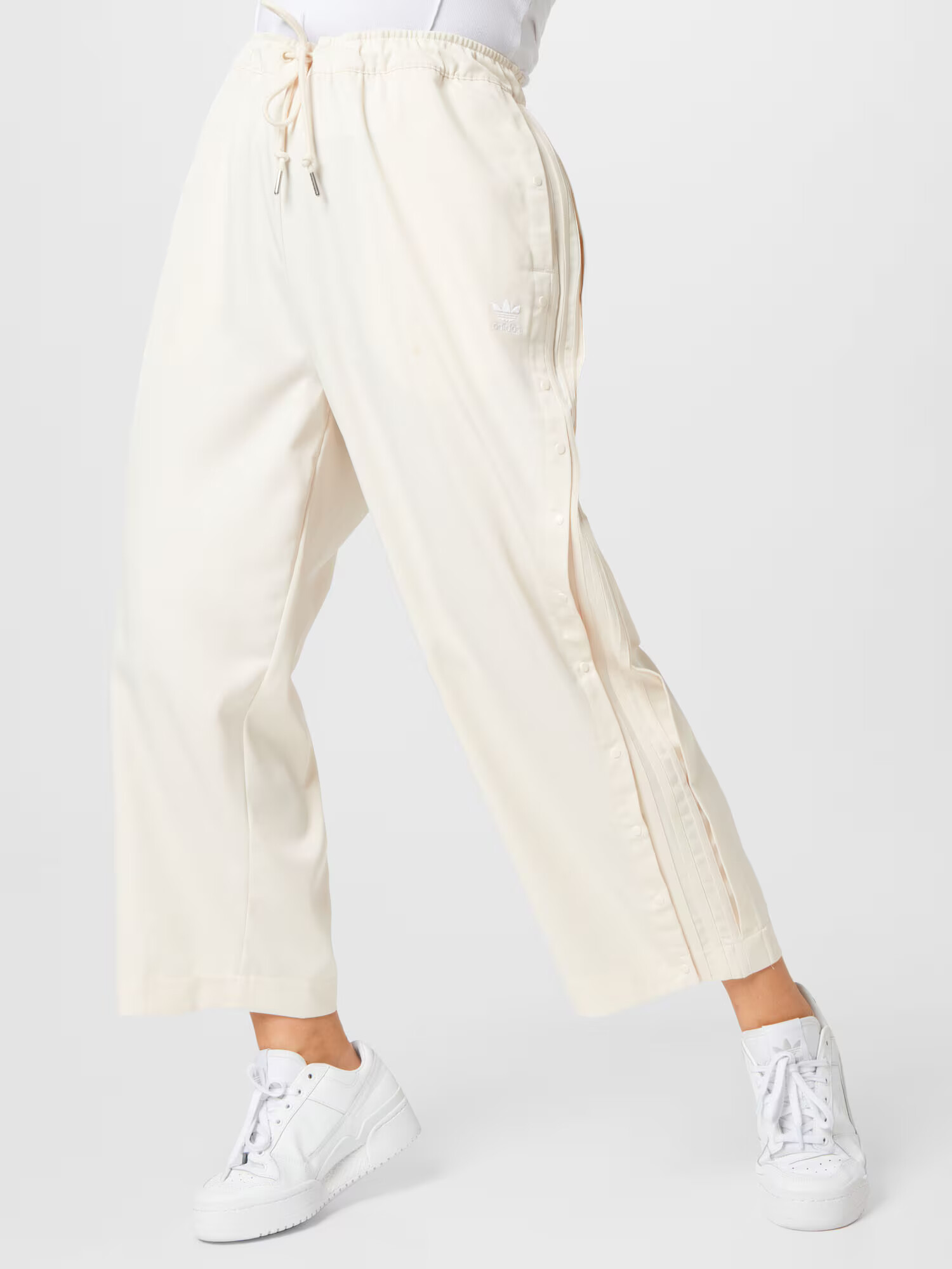 ADIDAS ORIGINALS Pantaloni 'RELAXED PANT' alb - Pled.ro