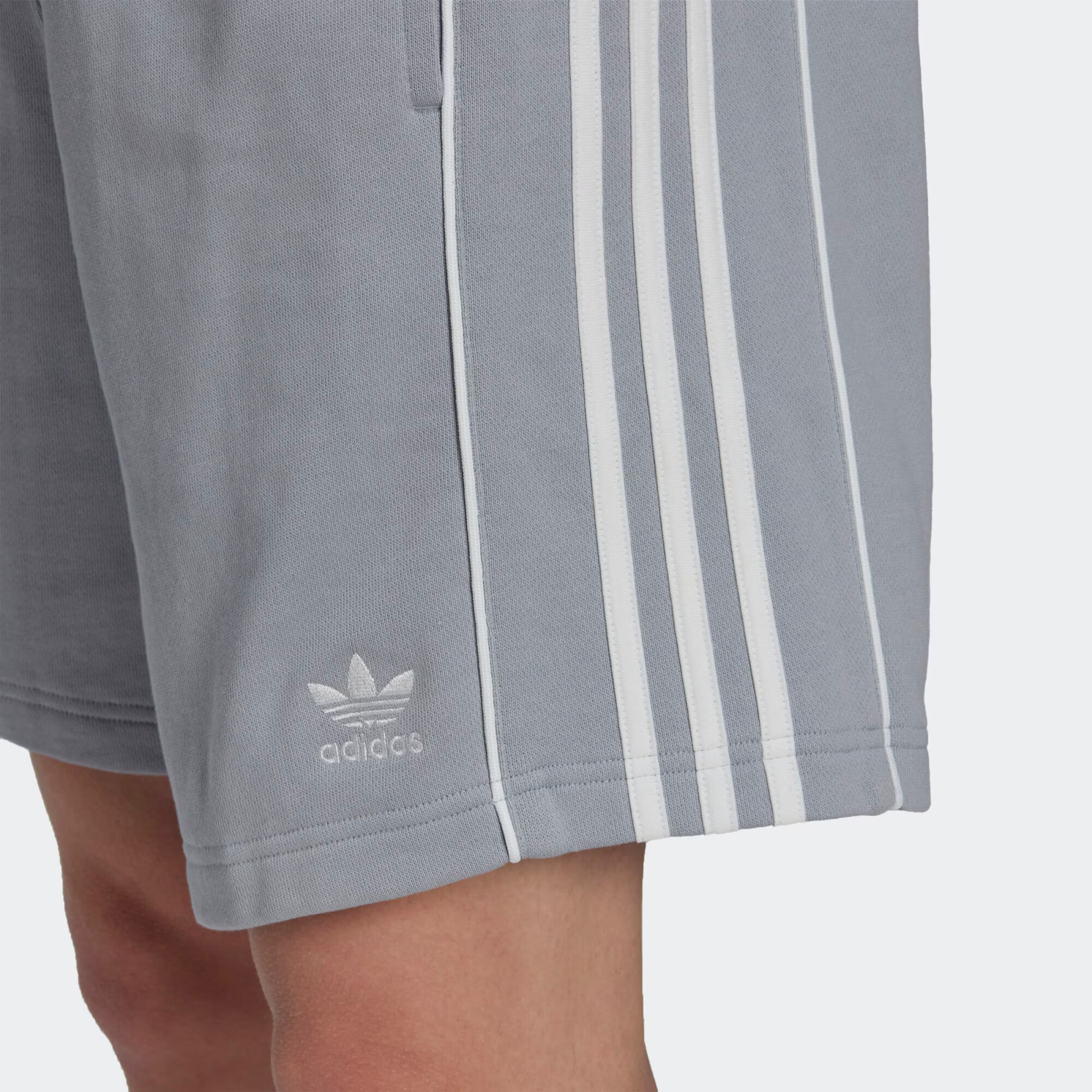 ADIDAS ORIGINALS Pantaloni 'Rekive' gri / alb - Pled.ro