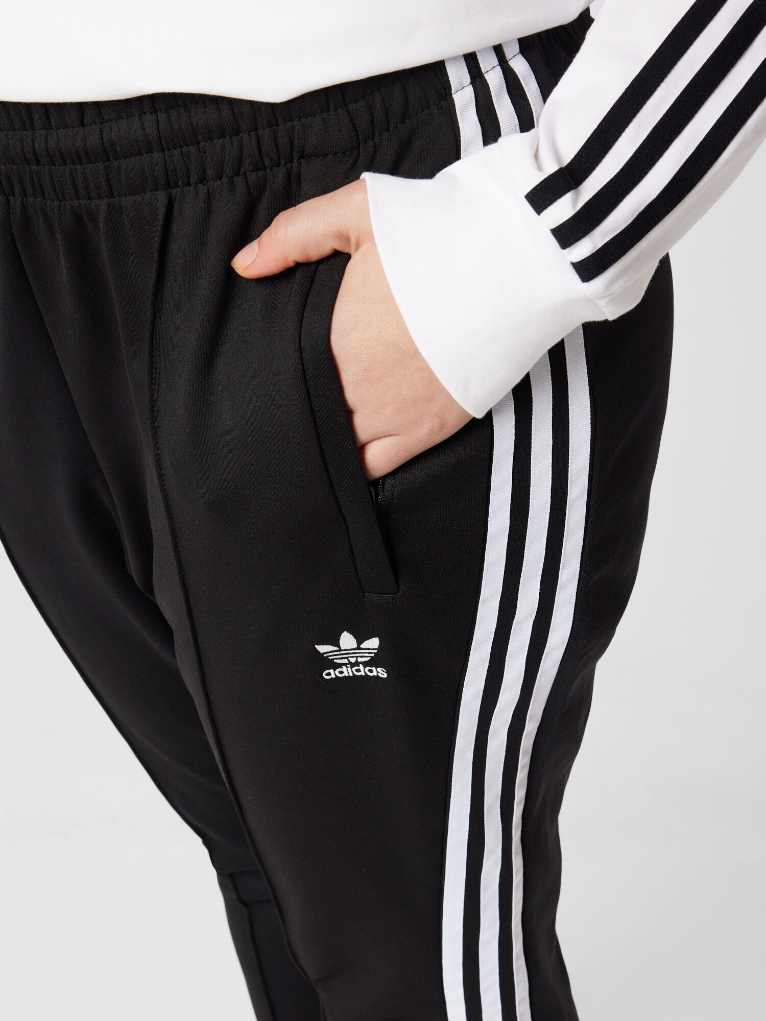 ADIDAS ORIGINALS Pantaloni negru / alb - Pled.ro