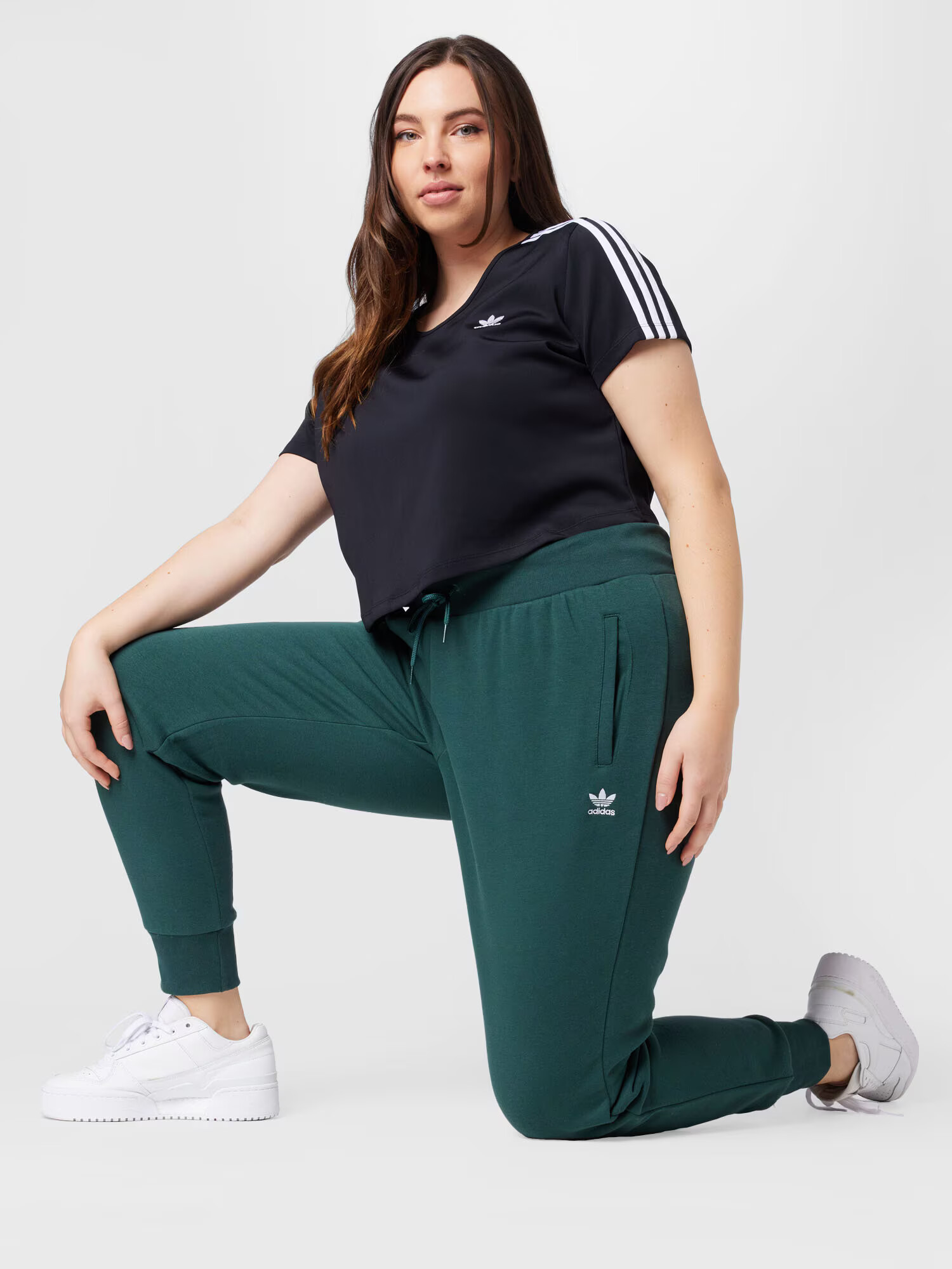 ADIDAS ORIGINALS Pantaloni 'Adicolor Essentials Fleece ' verde închis - Pled.ro