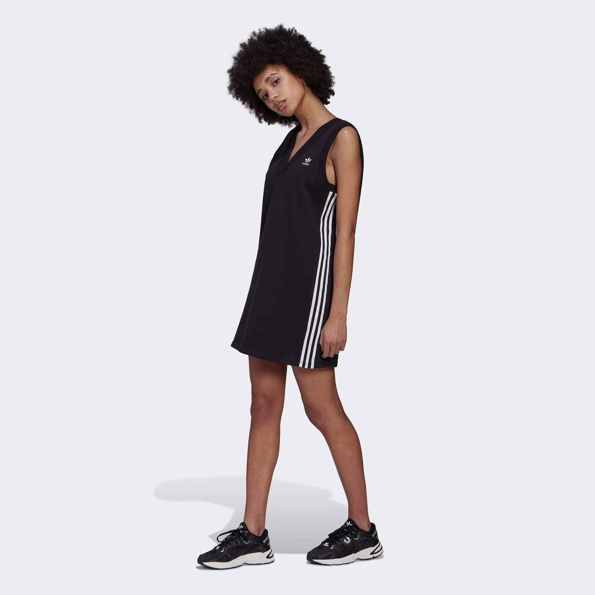 ADIDAS ORIGINALS Rochie 'Adicolor Classics' negru / alb - Pled.ro