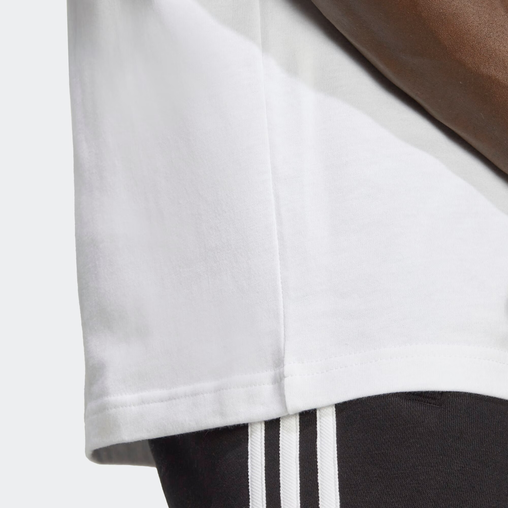 ADIDAS ORIGINALS Tricou 'Graphics Monogram' alb - Pled.ro