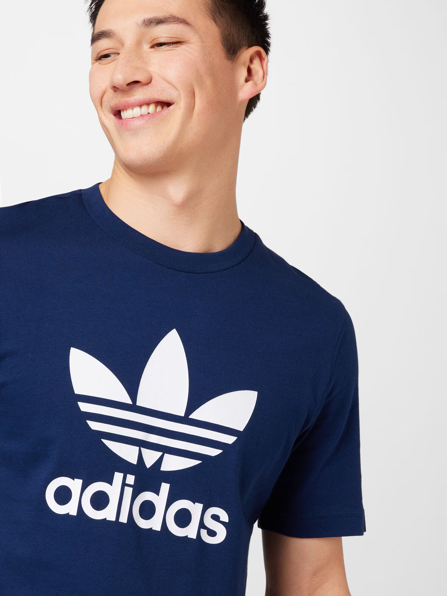 ADIDAS ORIGINALS Tricou 'Adicolor Classics Trefoil' bleumarin / alb - Pled.ro