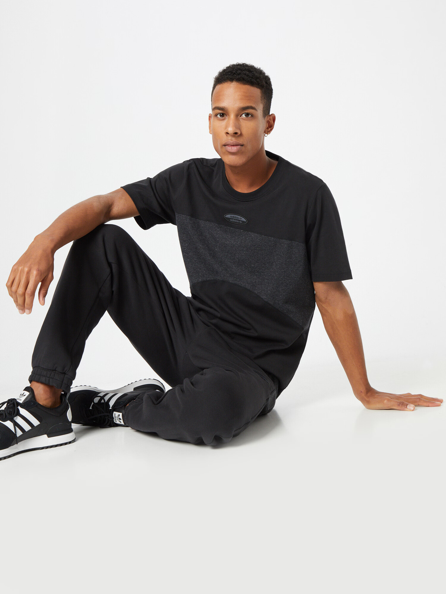 ADIDAS ORIGINALS Tricou 'R.Y.V. Basic' gri amestecat / negru - Pled.ro