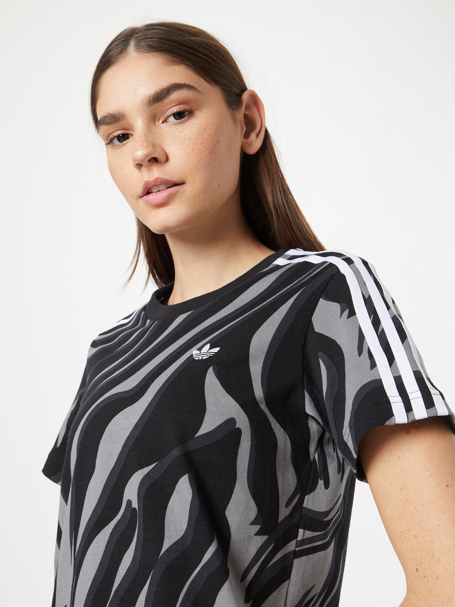 ADIDAS ORIGINALS Tricou 'Abstract Allover Animal Print' gri / gri închis / negru / alb - Pled.ro