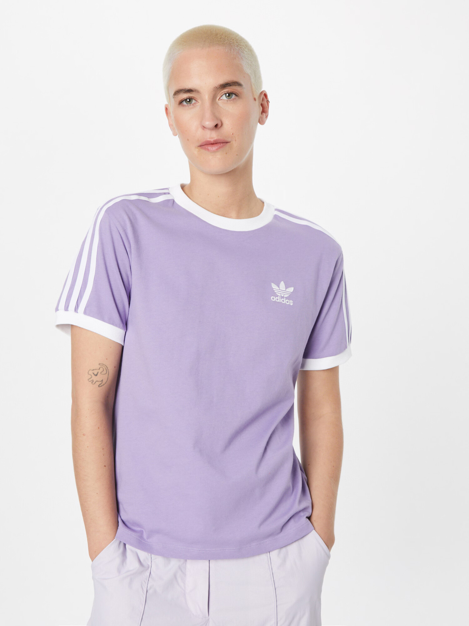 ADIDAS ORIGINALS Tricou 'Adicolor Classics 3-Stripes' mov lavandă / alb - Pled.ro