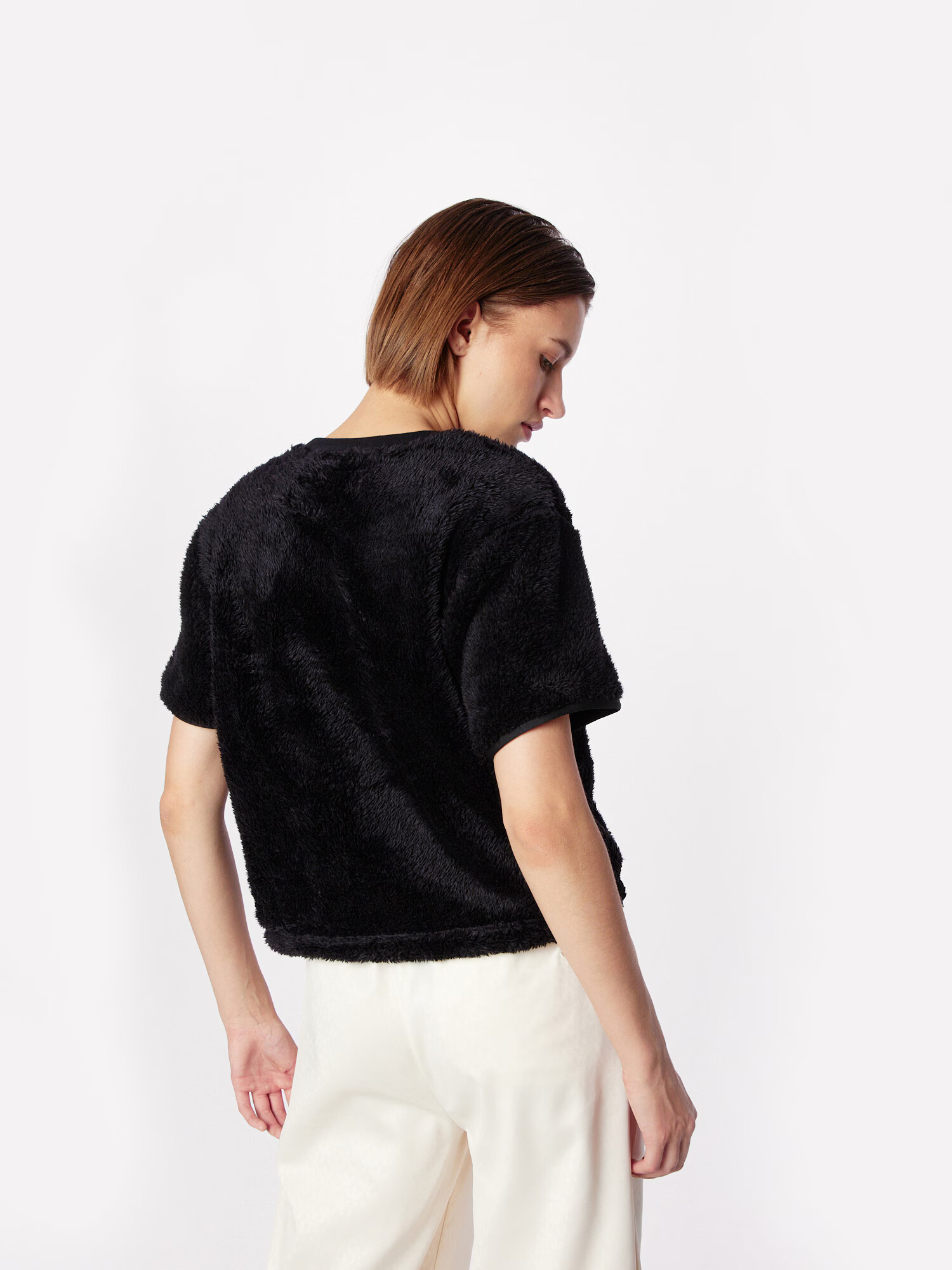 ADIDAS ORIGINALS Tricou 'Essentials+ Fluffy' negru / alb - Pled.ro