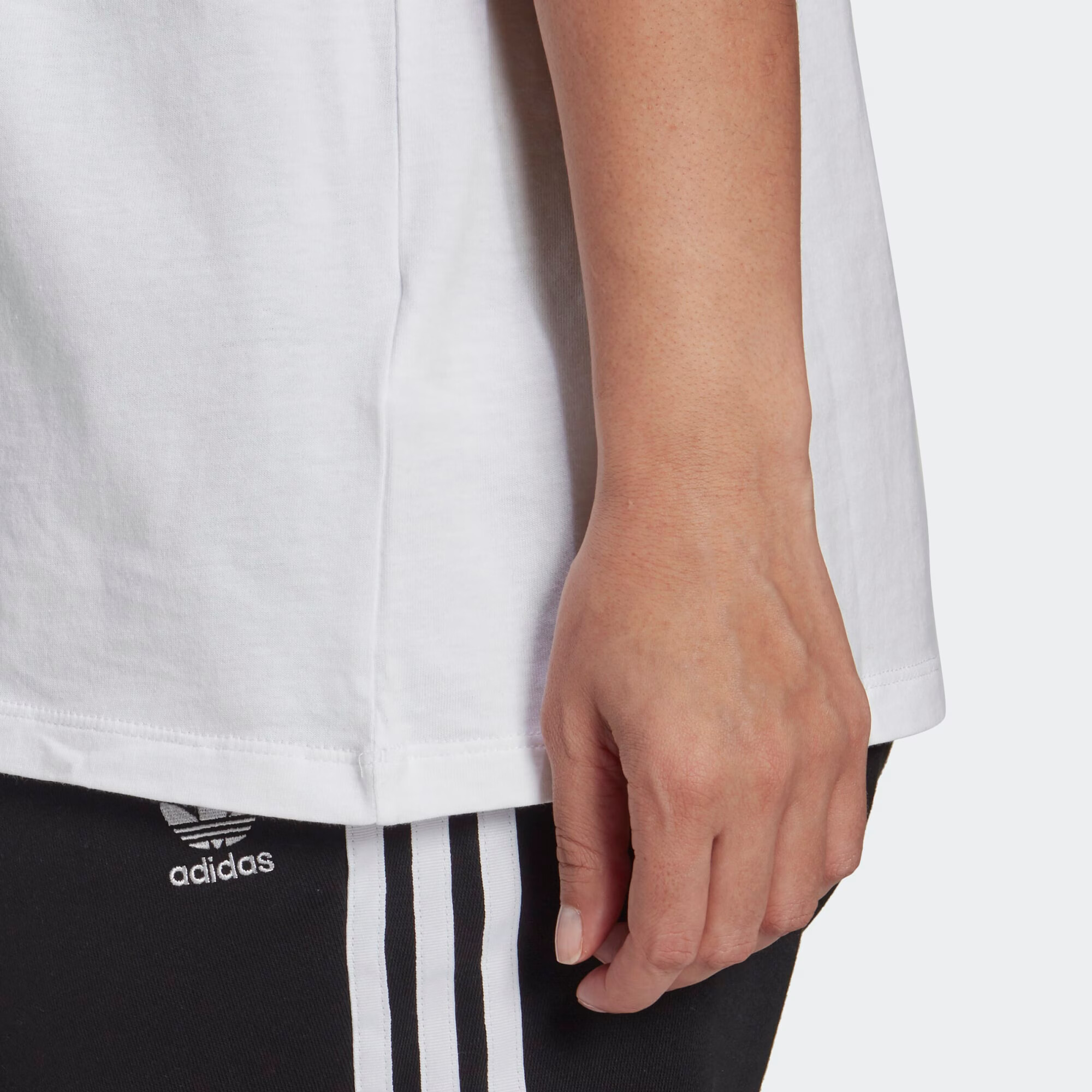 ADIDAS ORIGINALS Tricou 'Adicolor Classics 3-Stripes ' negru / alb - Pled.ro